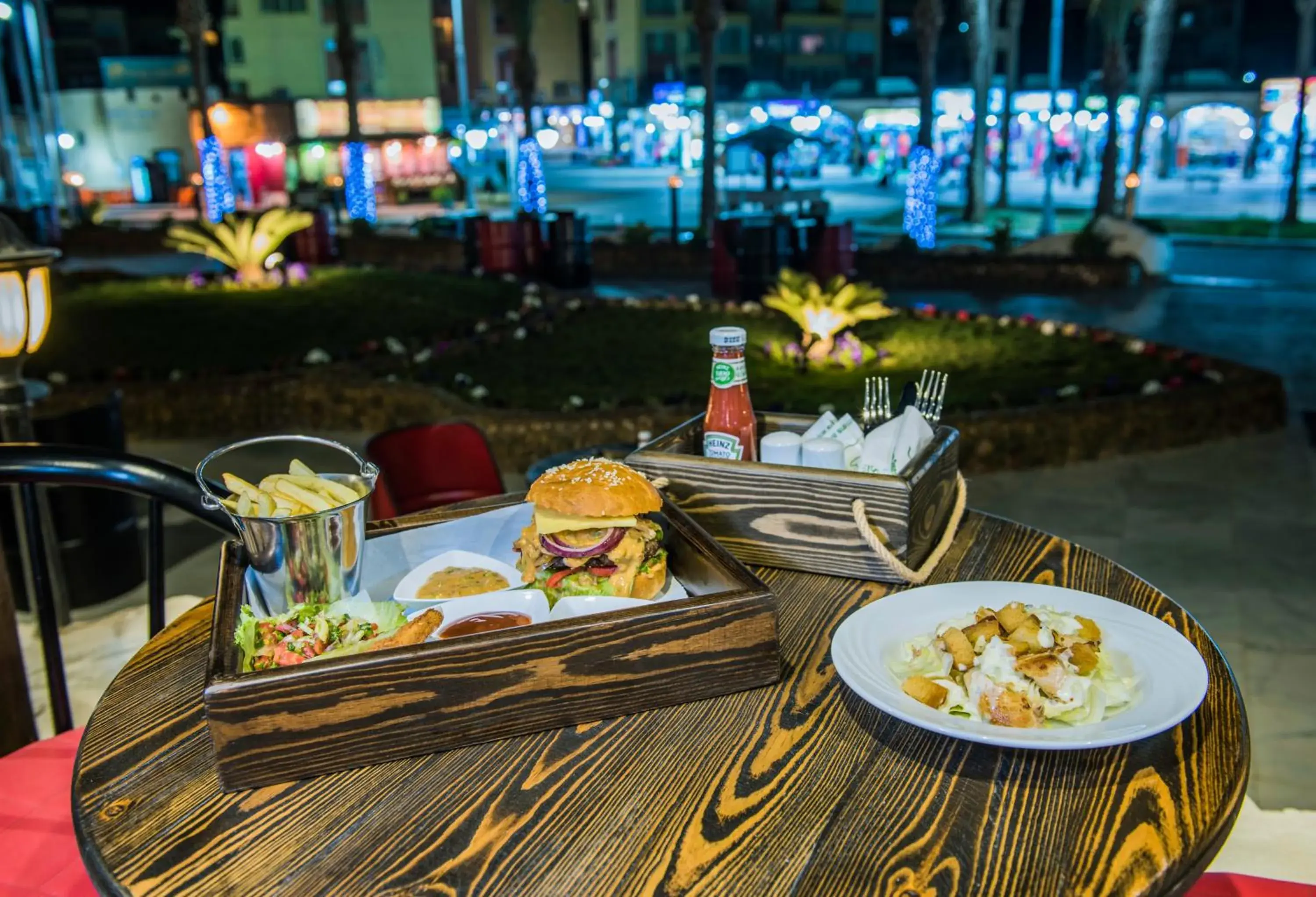 Restaurant/places to eat in Sunrise Aqua Joy Resort Restaurant/places to eat in Sunrise Aqua Joy Resort