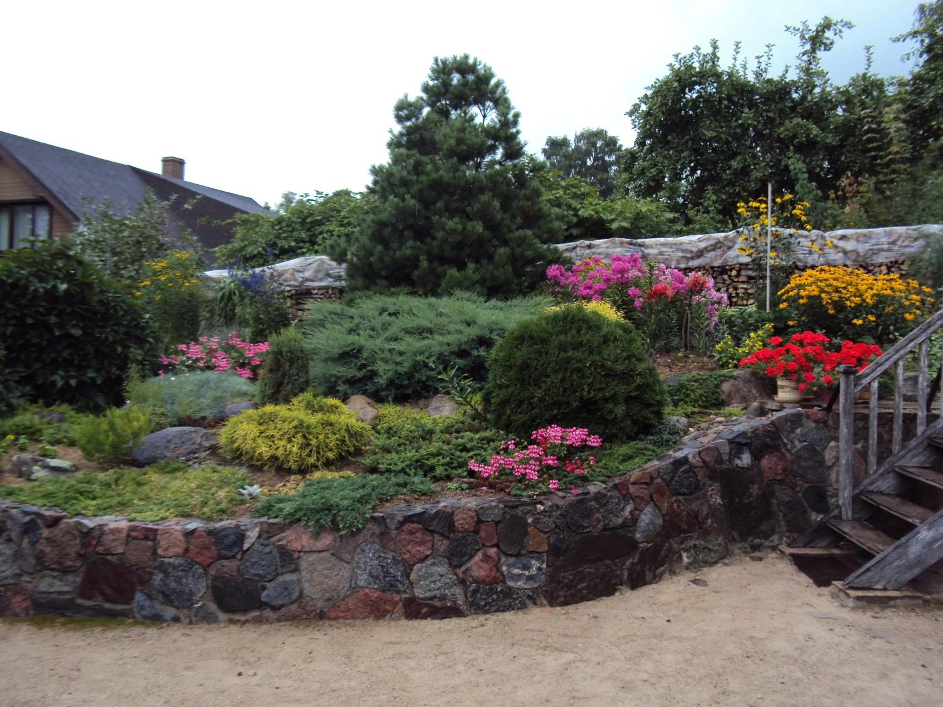Facade/entrance in Saule