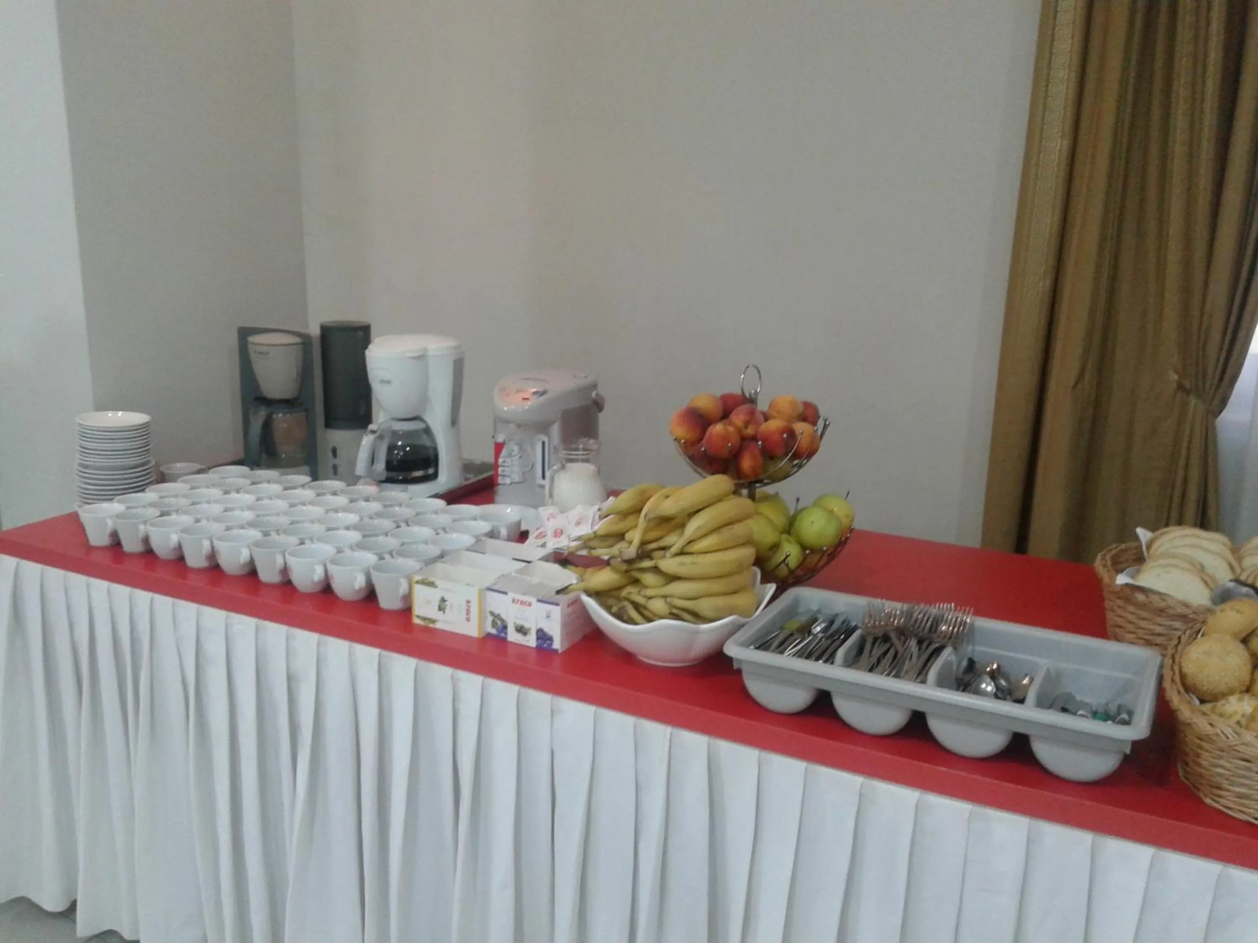 Breakfast in Hotel Green