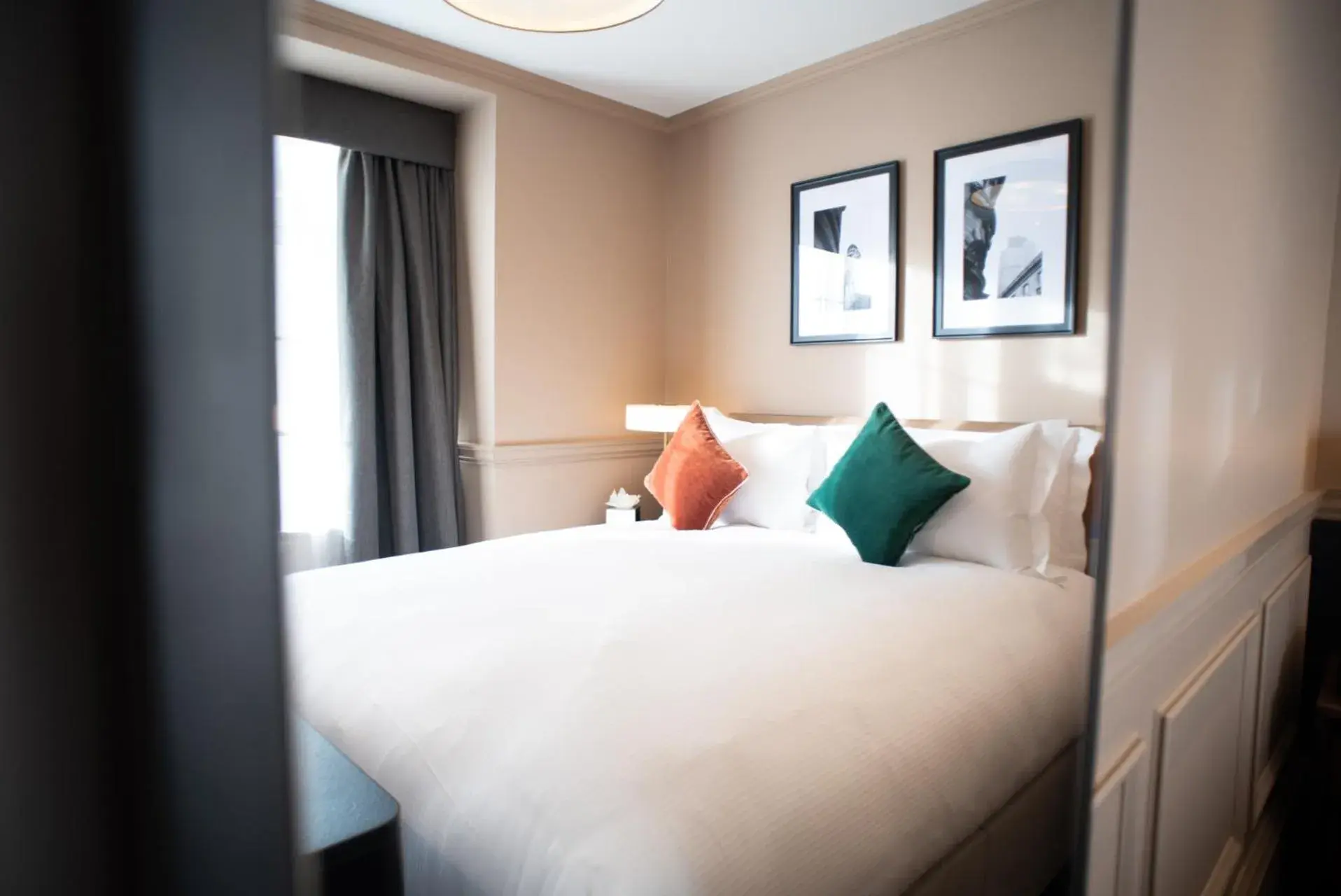 Standard King Room in Counting House Standard King Room in Counting House