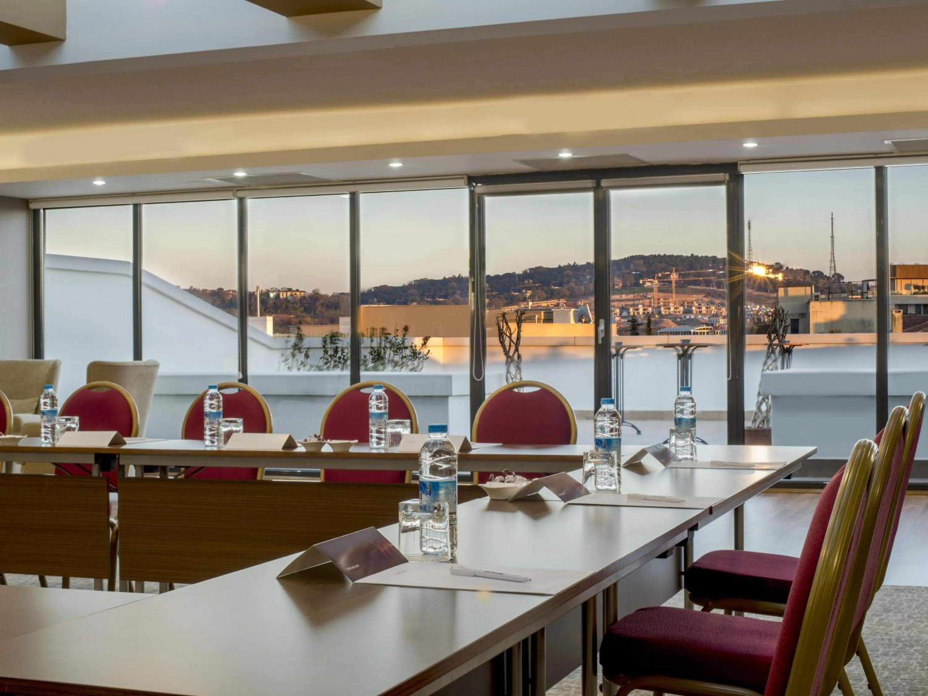 Meeting/conference room in Mercure Istanbul Altunizade