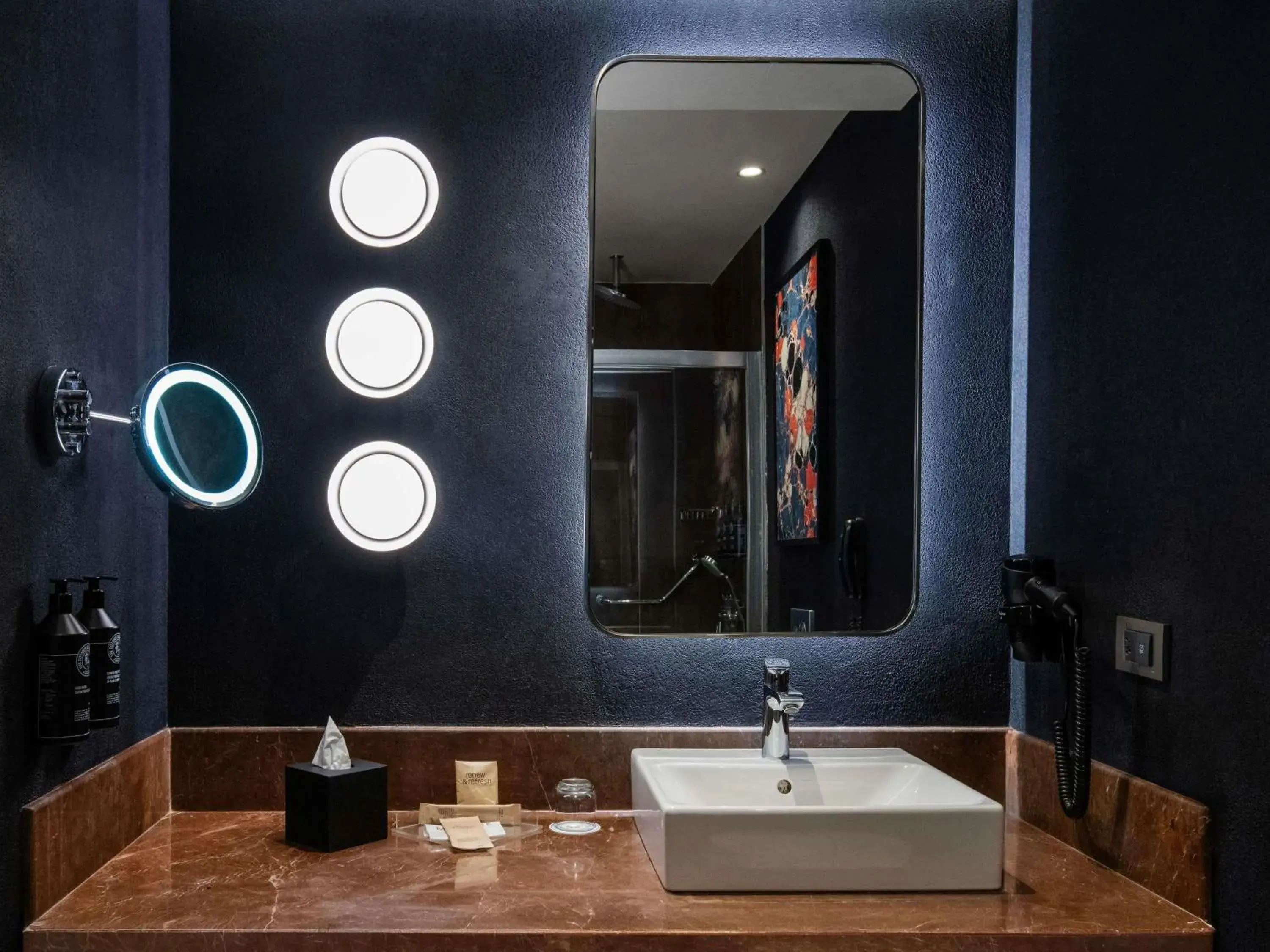 Bedroom in Mercure Istanbul Altunizade Bedroom in Mercure Istanbul Altunizade