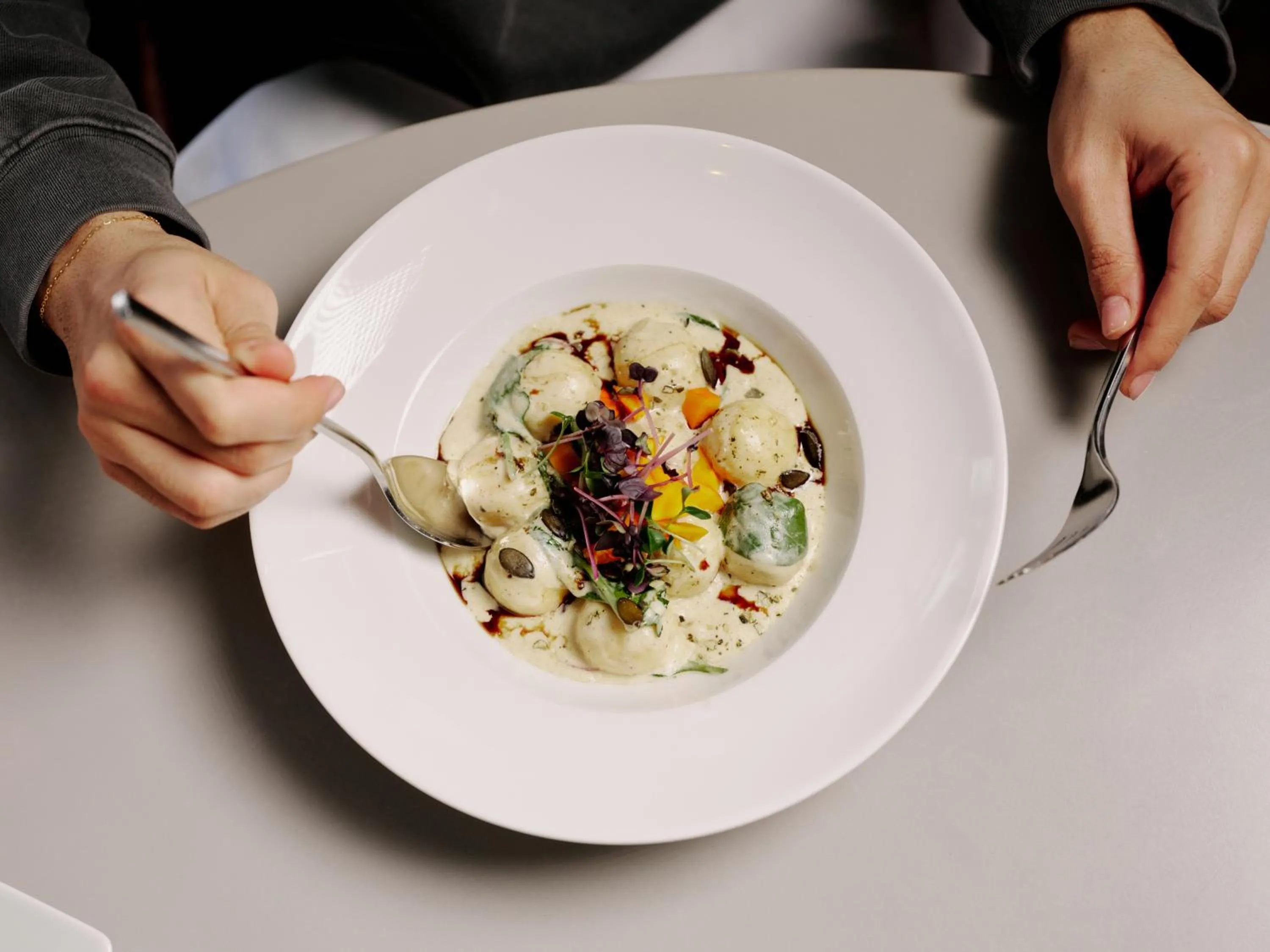 Restaurant/places to eat in Seehotel Villago