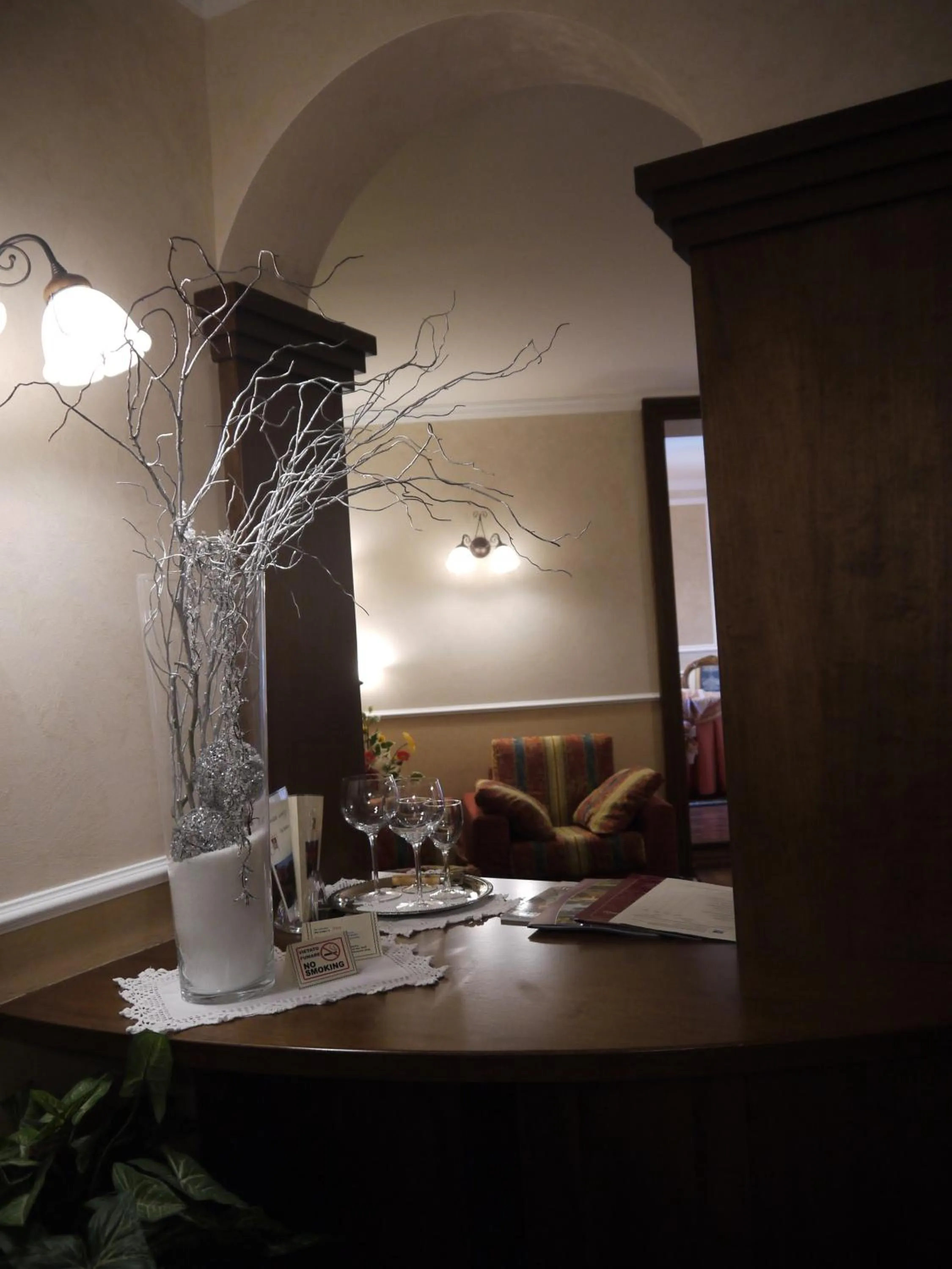 Decorative detail in Hotel La Ruota