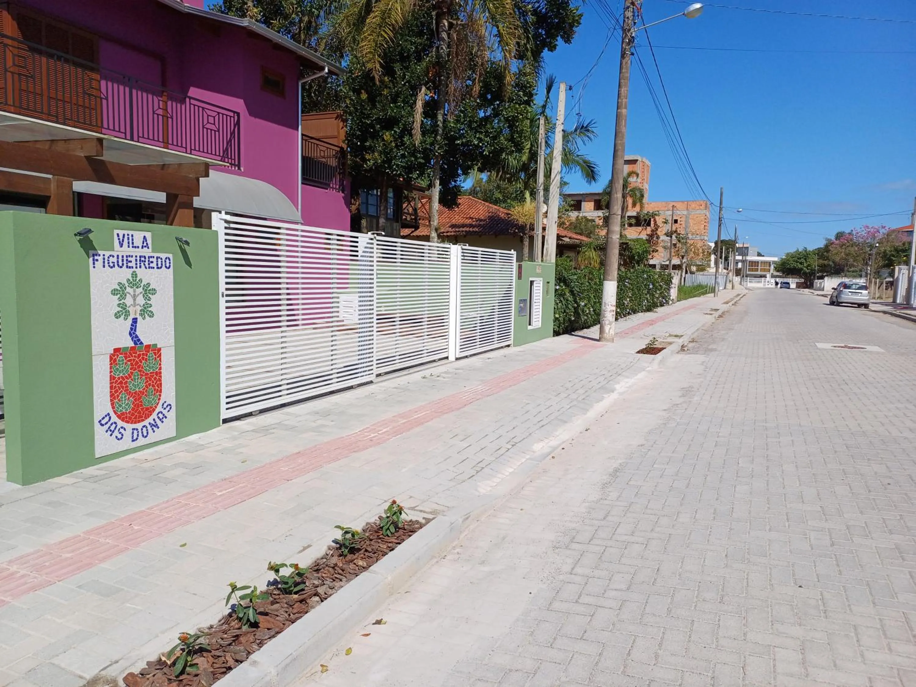 Quiet street view in Vila Figueiredo das Donas