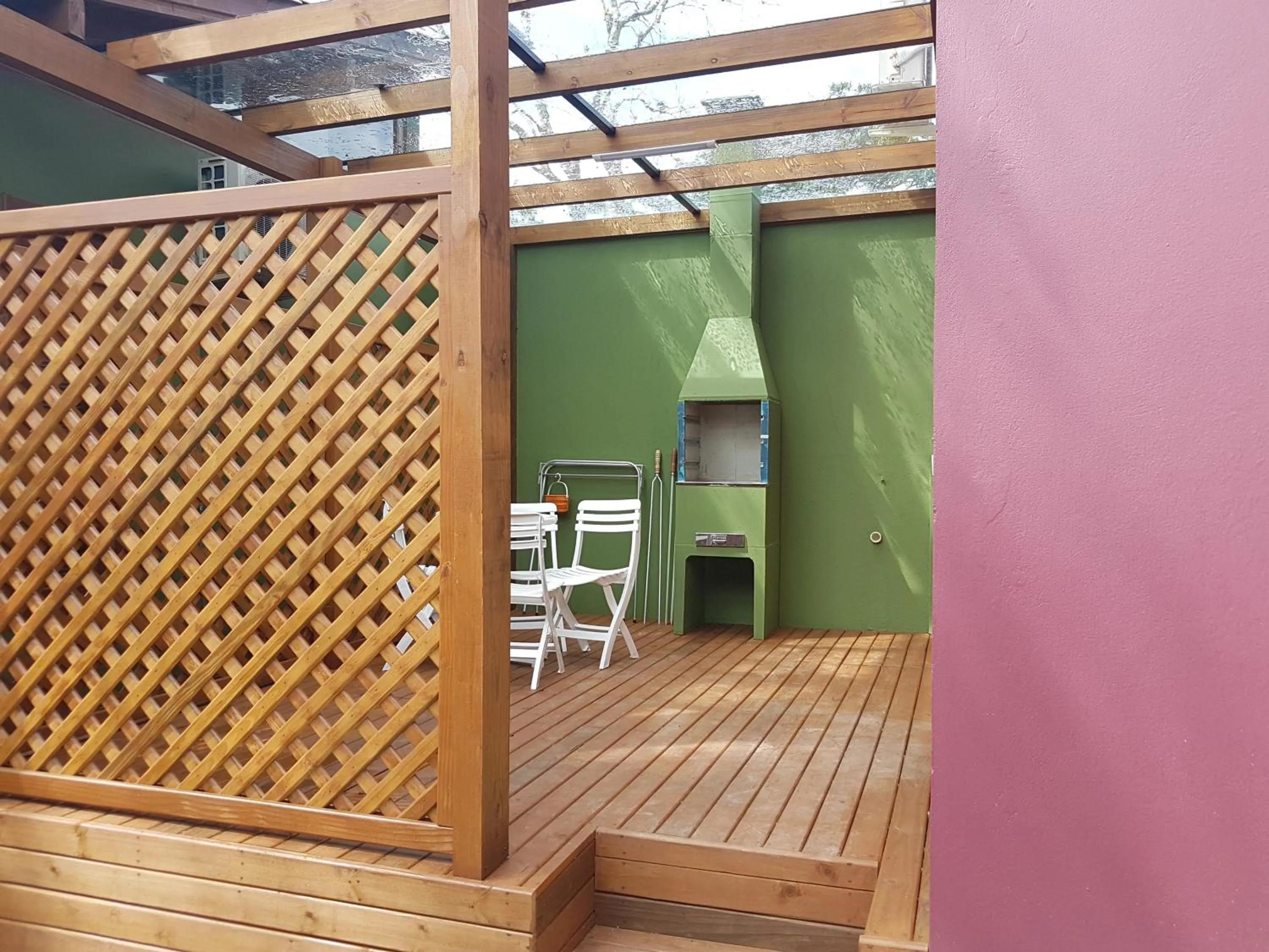 BBQ facilities in Vila Figueiredo das Donas