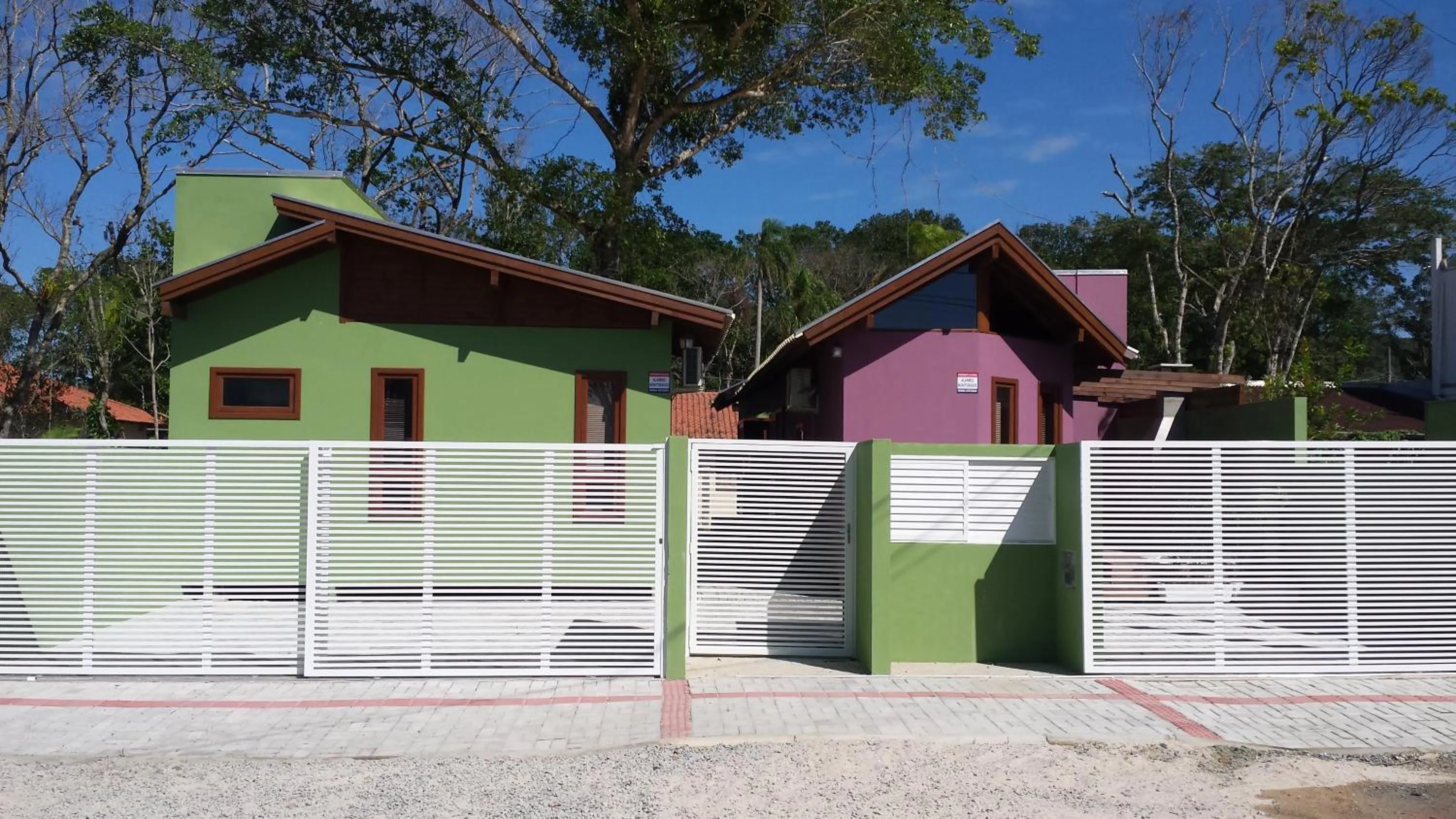 Quiet street view in Vila Figueiredo das Donas