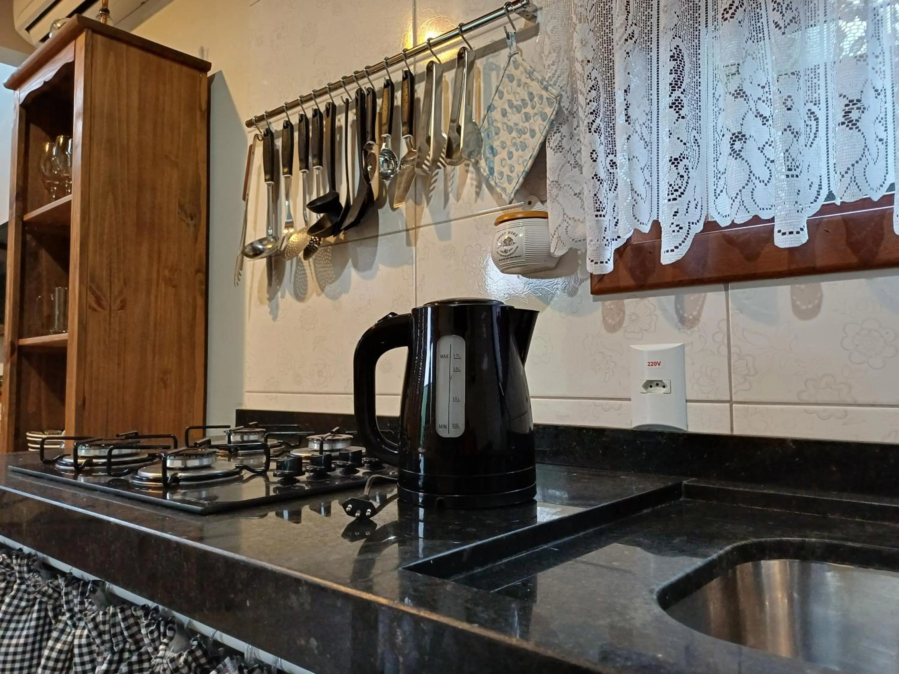 Coffee/tea facilities in Vila Figueiredo das Donas