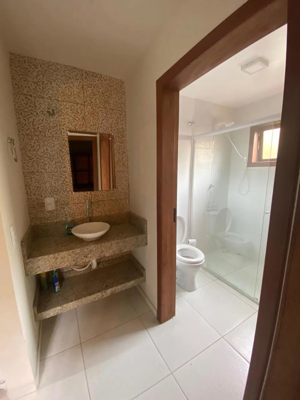 Toilet in Vila Figueiredo das Donas