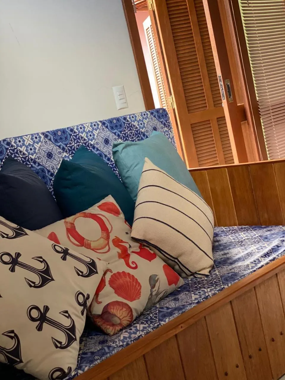 Living room, Bed in Vila Figueiredo das Donas