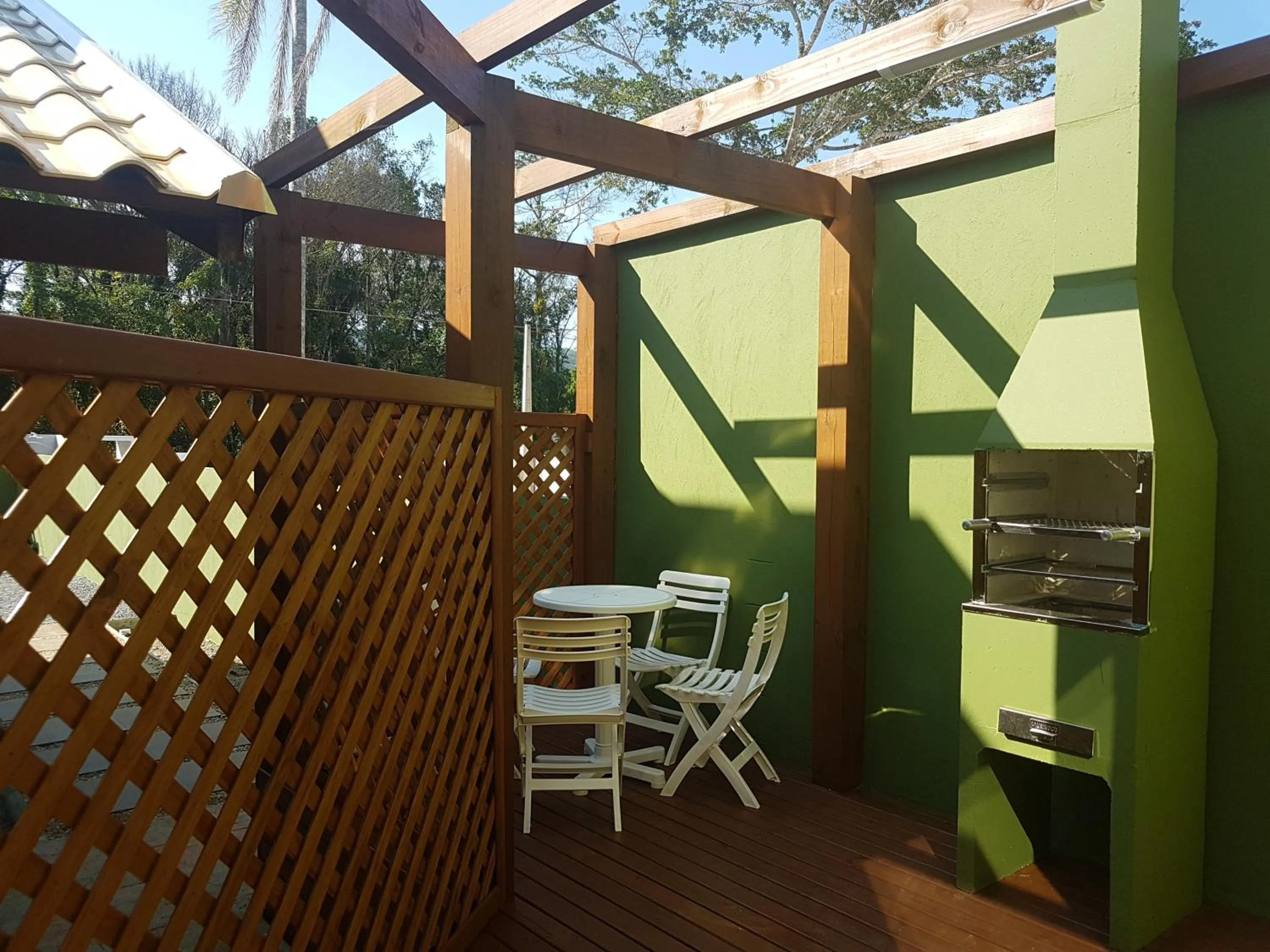 BBQ facilities in Vila Figueiredo das Donas