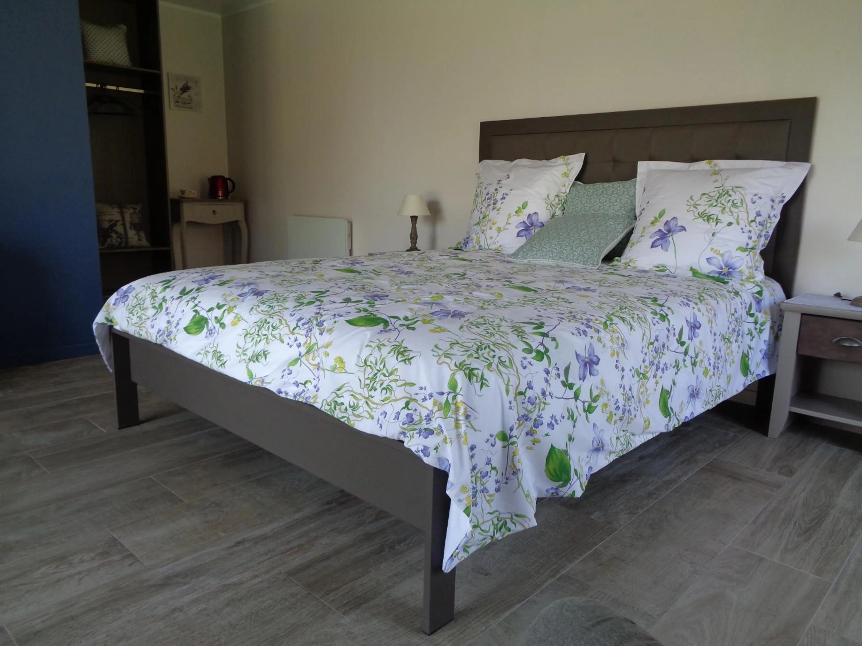 Bed in la Monlassière