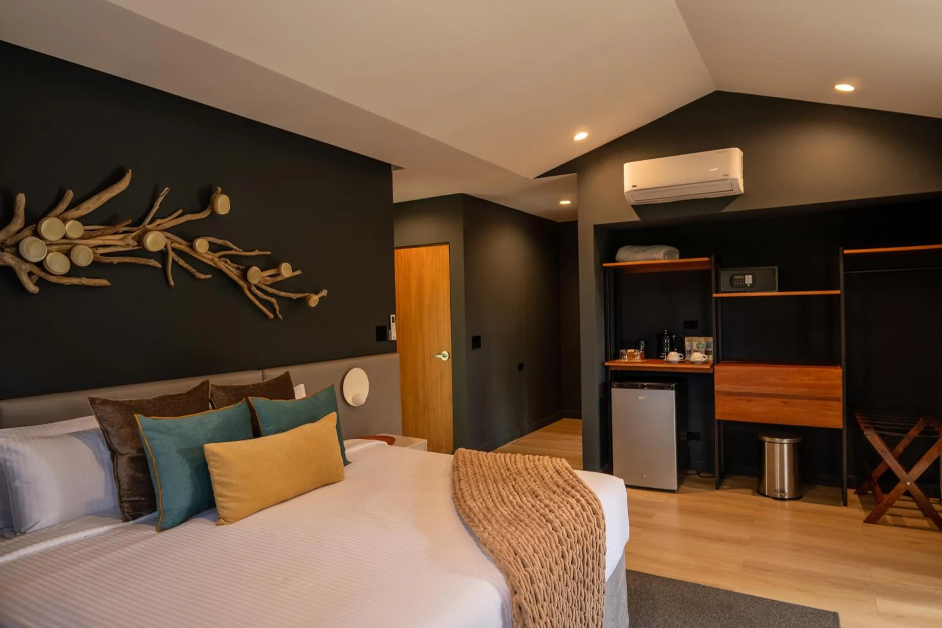 Bed in Koora Monteverde a Cloud Forest Hotel by Sandglass