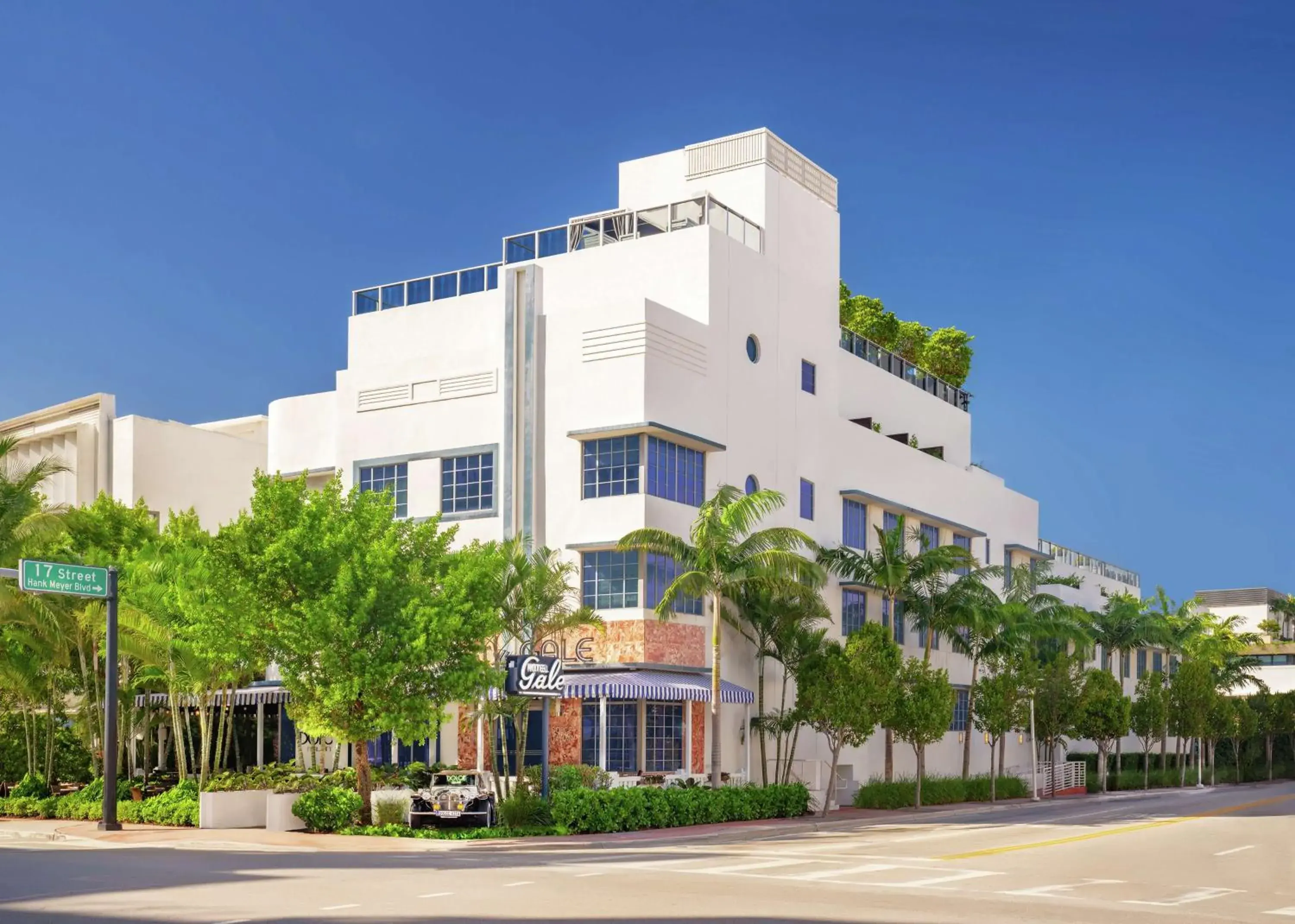 Property building in Gale South Beach, Curio Collection By Hilton Property building in Gale South Beach, Curio Collection By Hilton