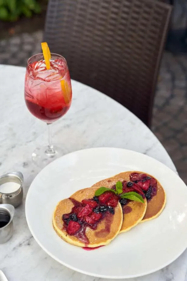 Gale South Beach, Curio Collection By Hilton