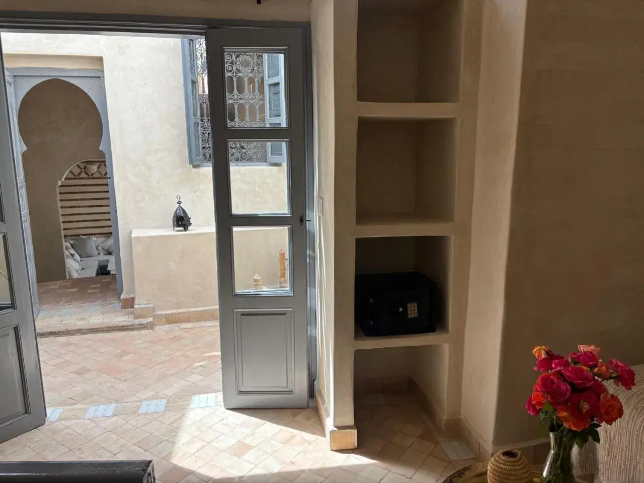 Beige Double Room in Riad Magellan Yoga and Spa Beige Double Room in Riad Magellan Yoga and Spa