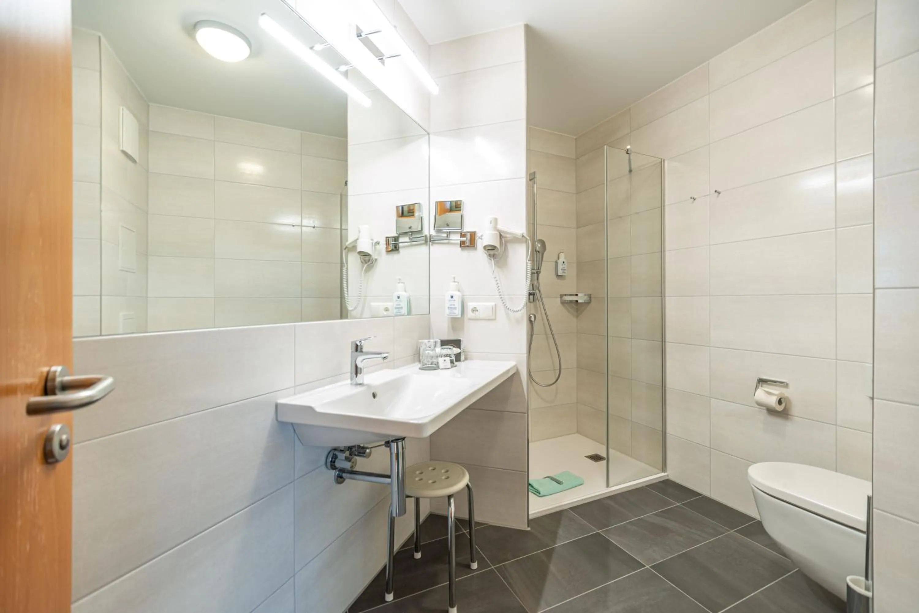 Photo of the whole room in Am Weststrand Aparthotel Kühlungsborn