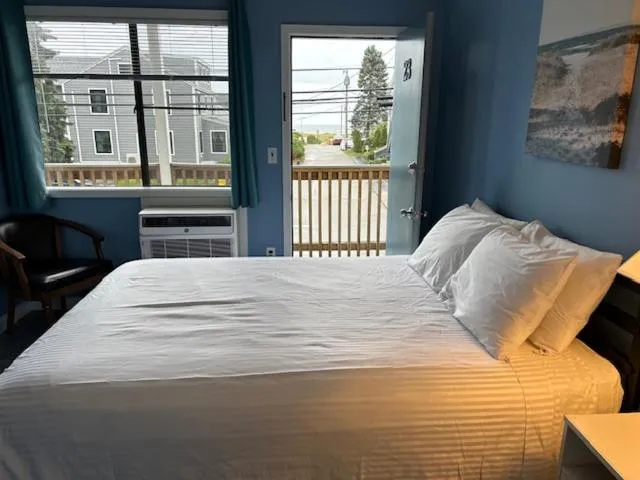 Seagrass Inn