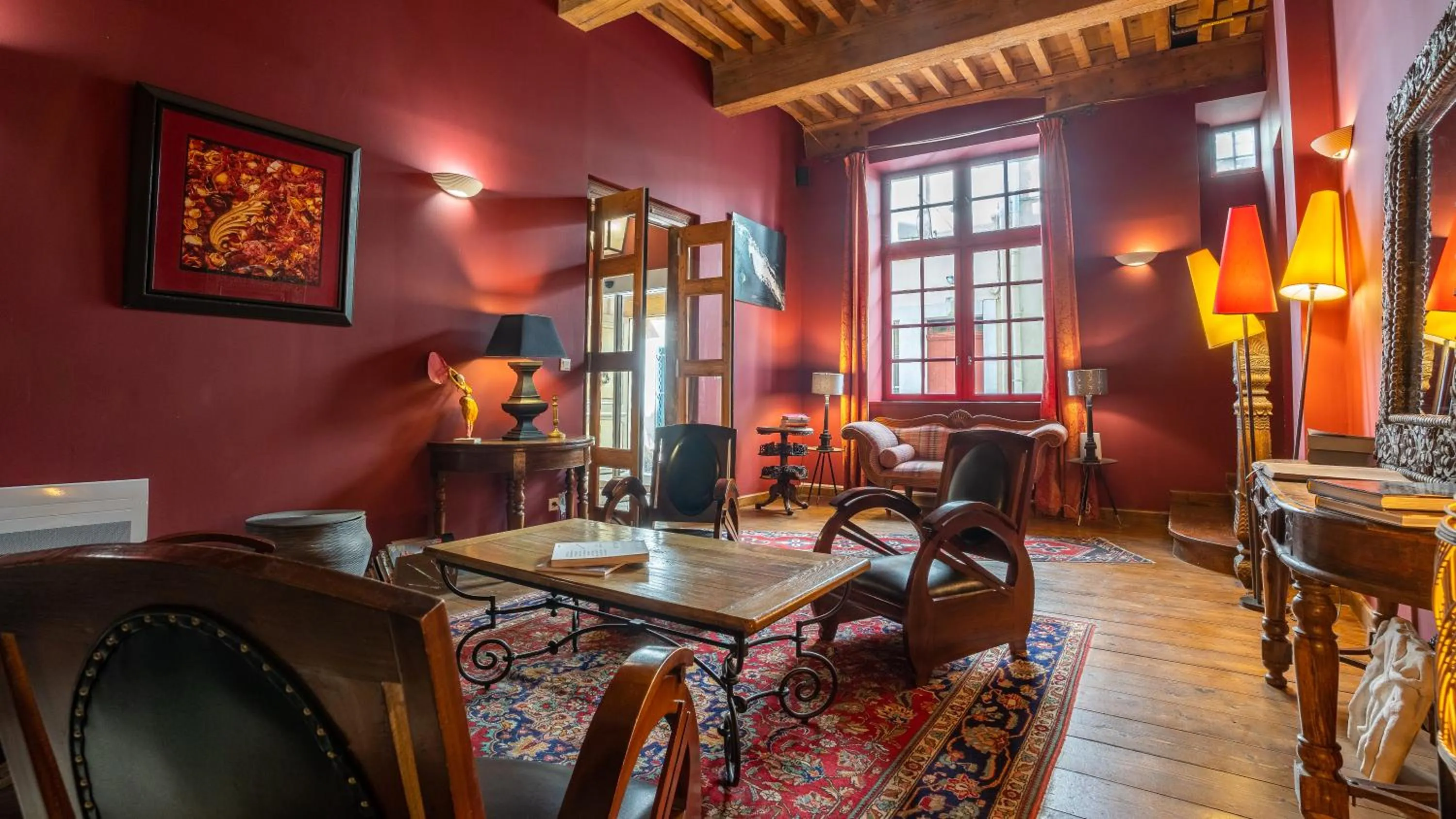 Living room in Hôtel Amphithéâtre