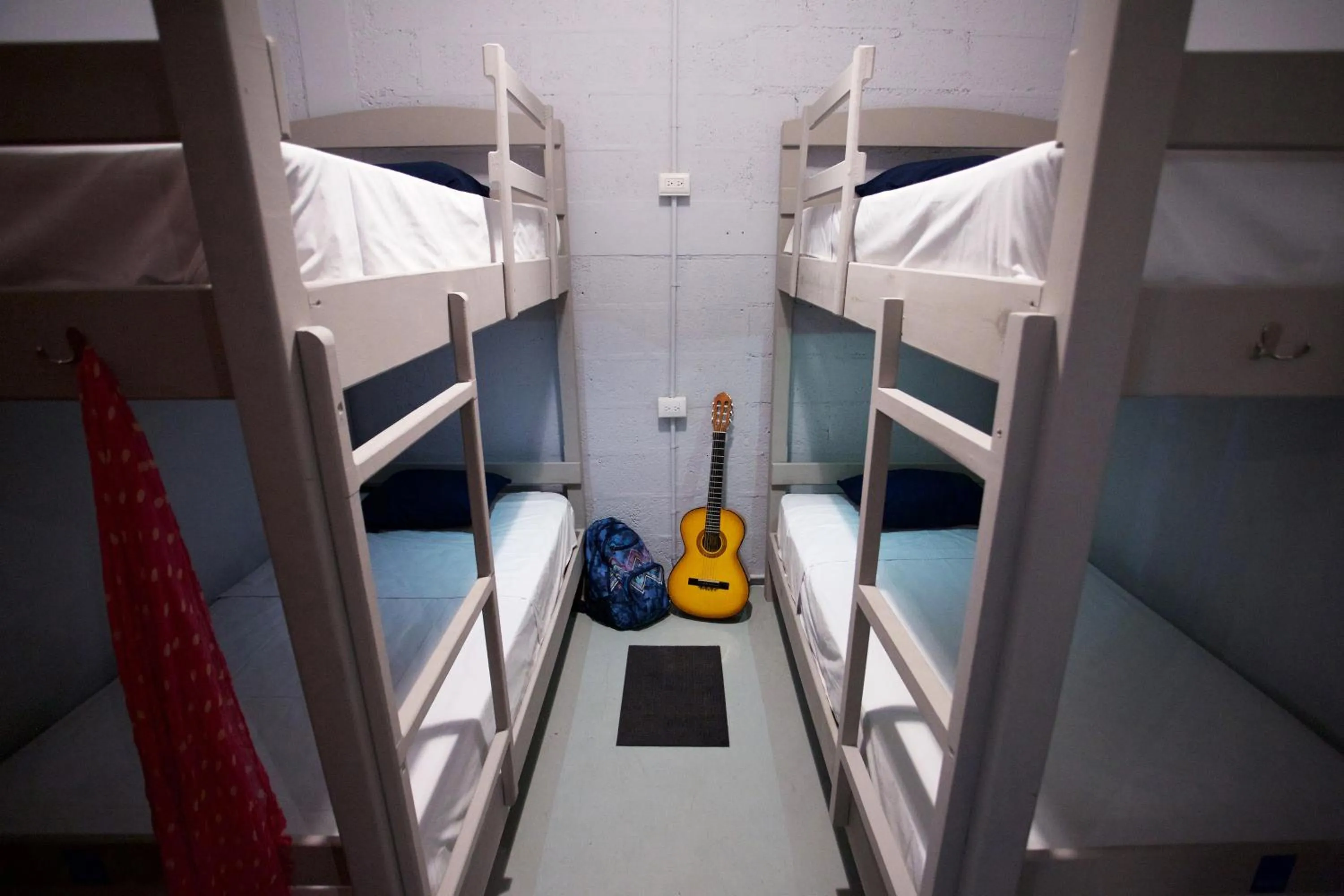 bunk bed, Bed in Hostel Auikyani