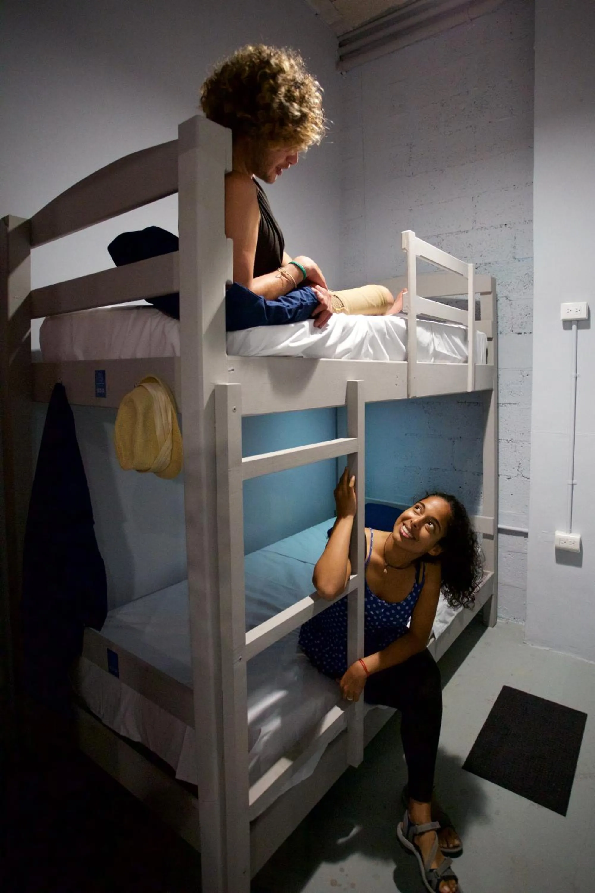 People, Bed in Hostel Auikyani