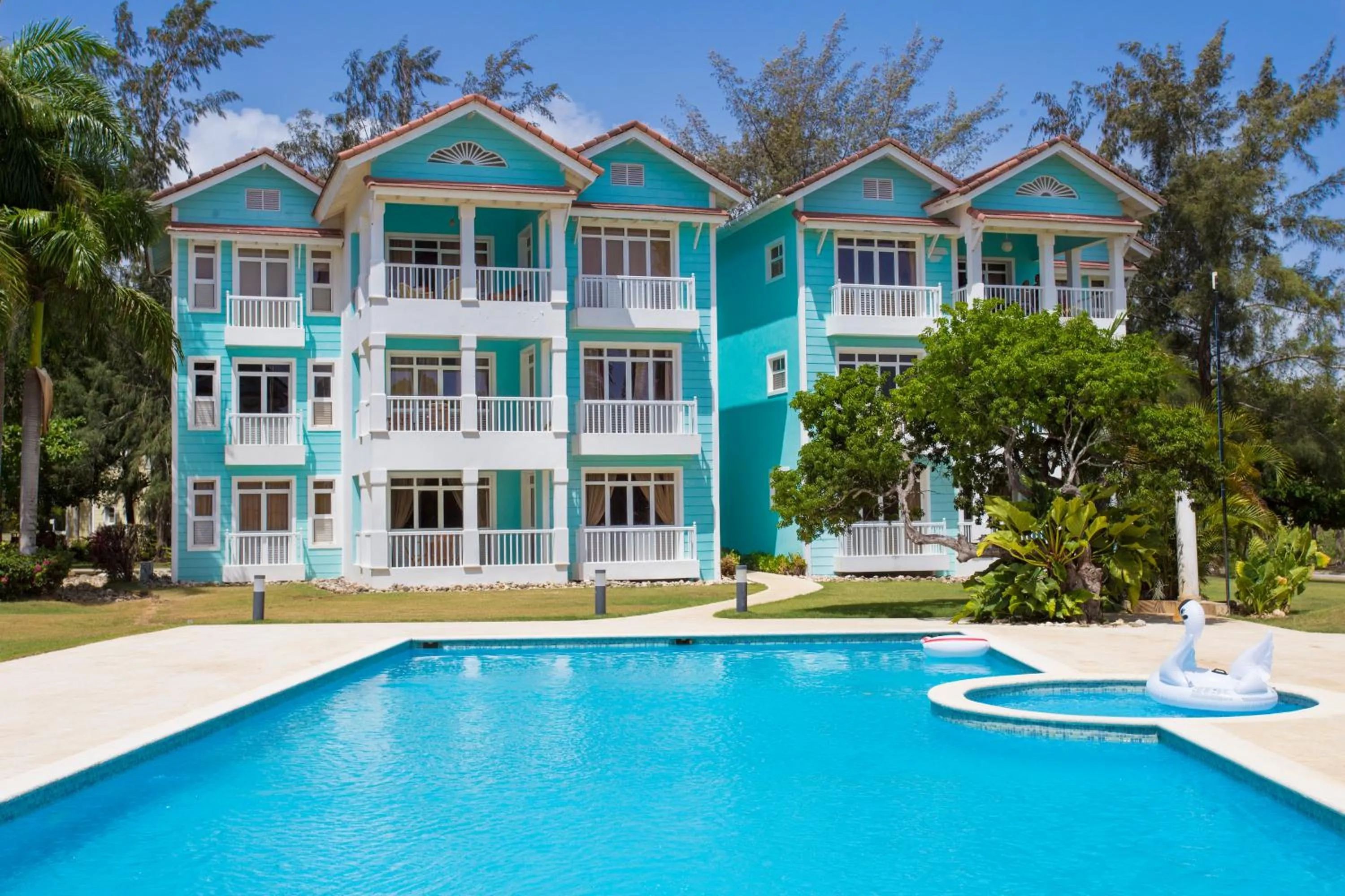 Property building in Sosua Ocean Village