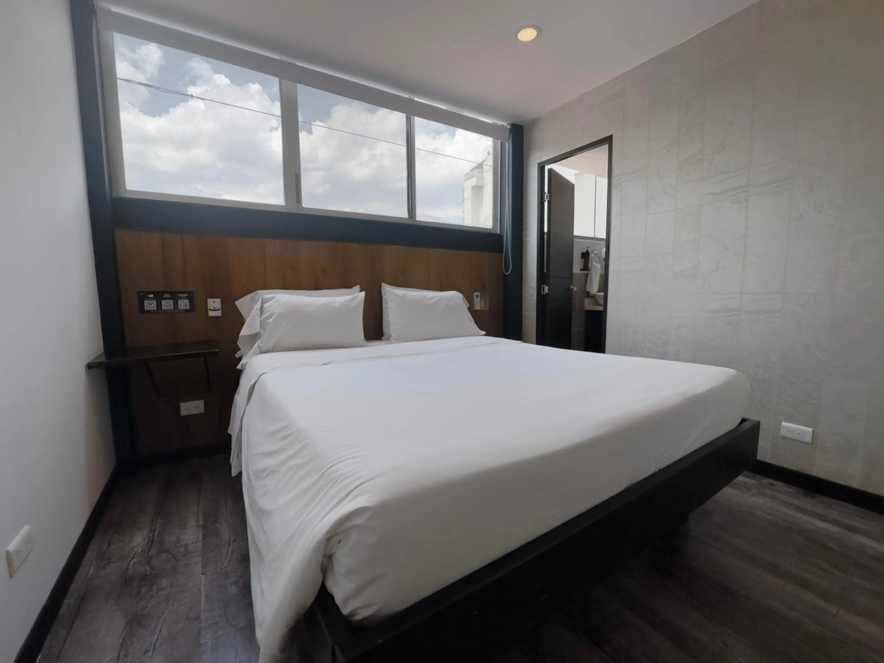 Bed in Provenza Lofts