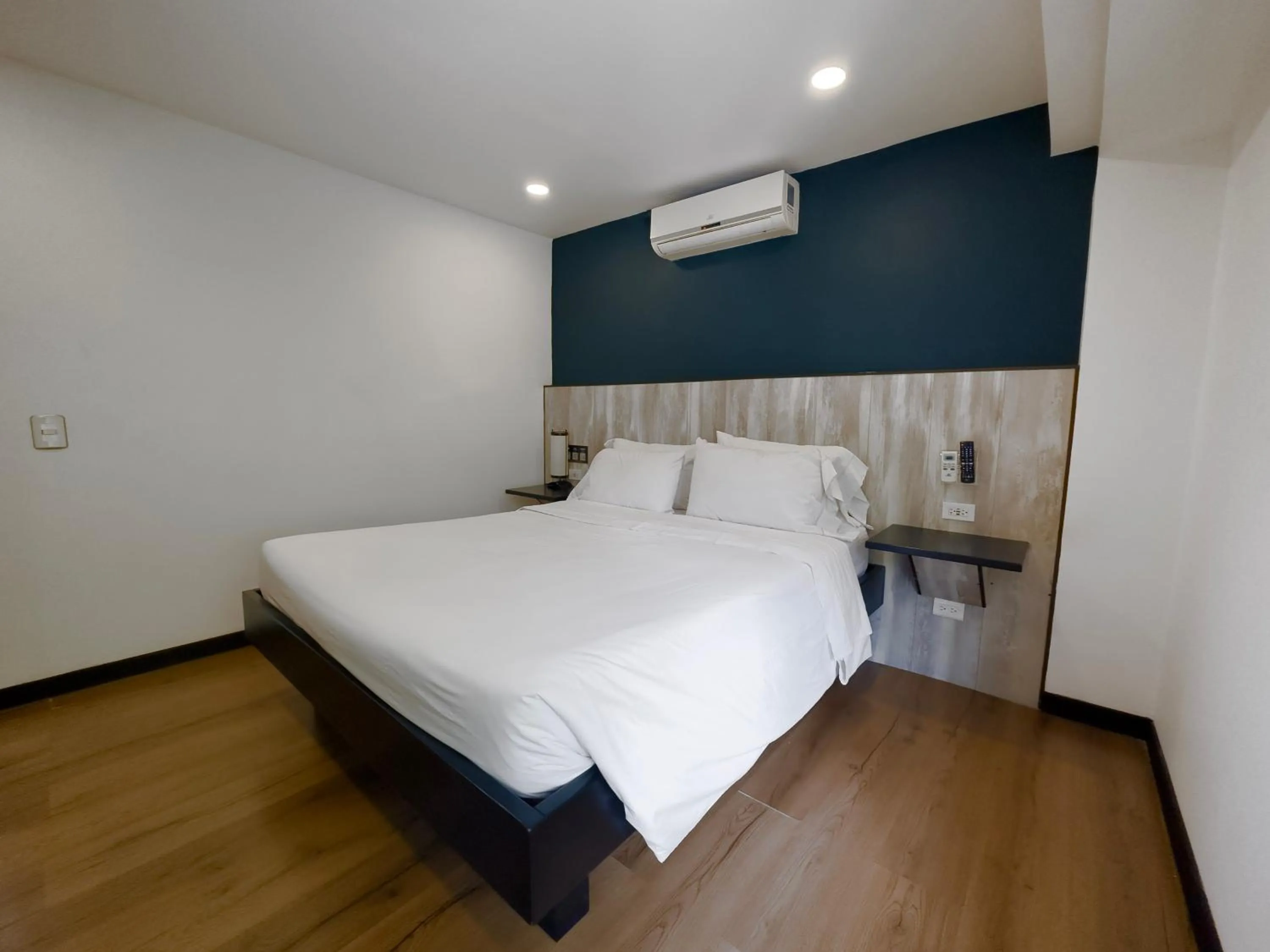 Bed in Provenza Lofts