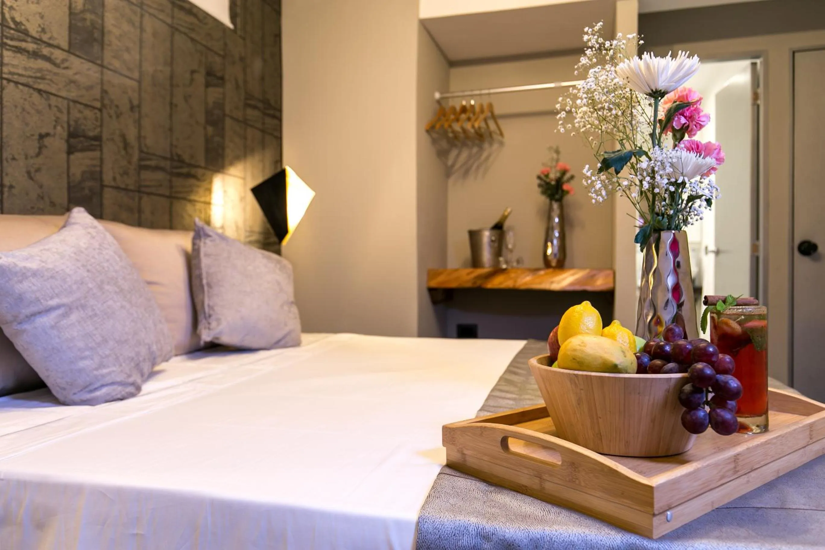 Bed in Provenza Lofts