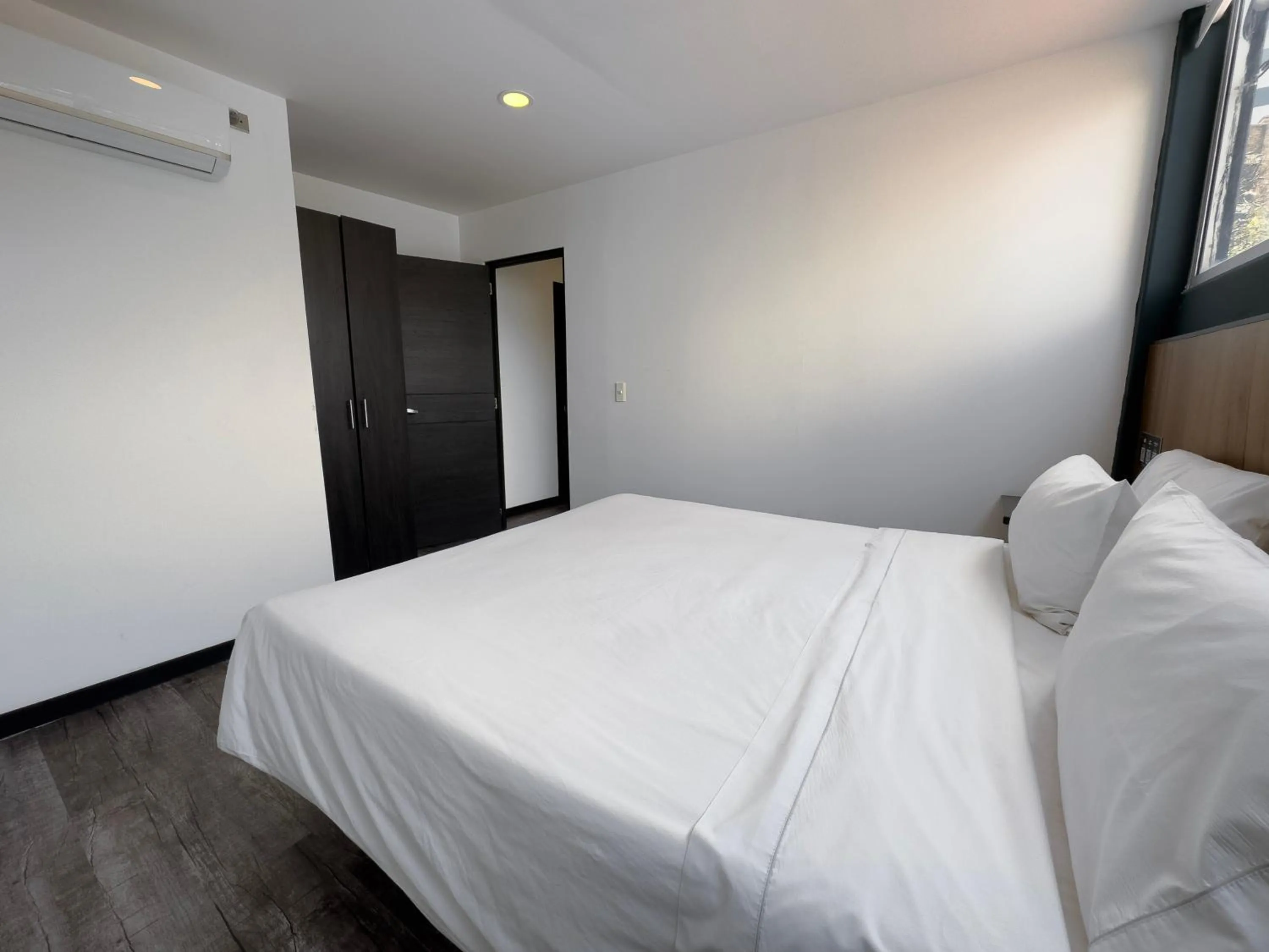 Bed in Provenza Lofts