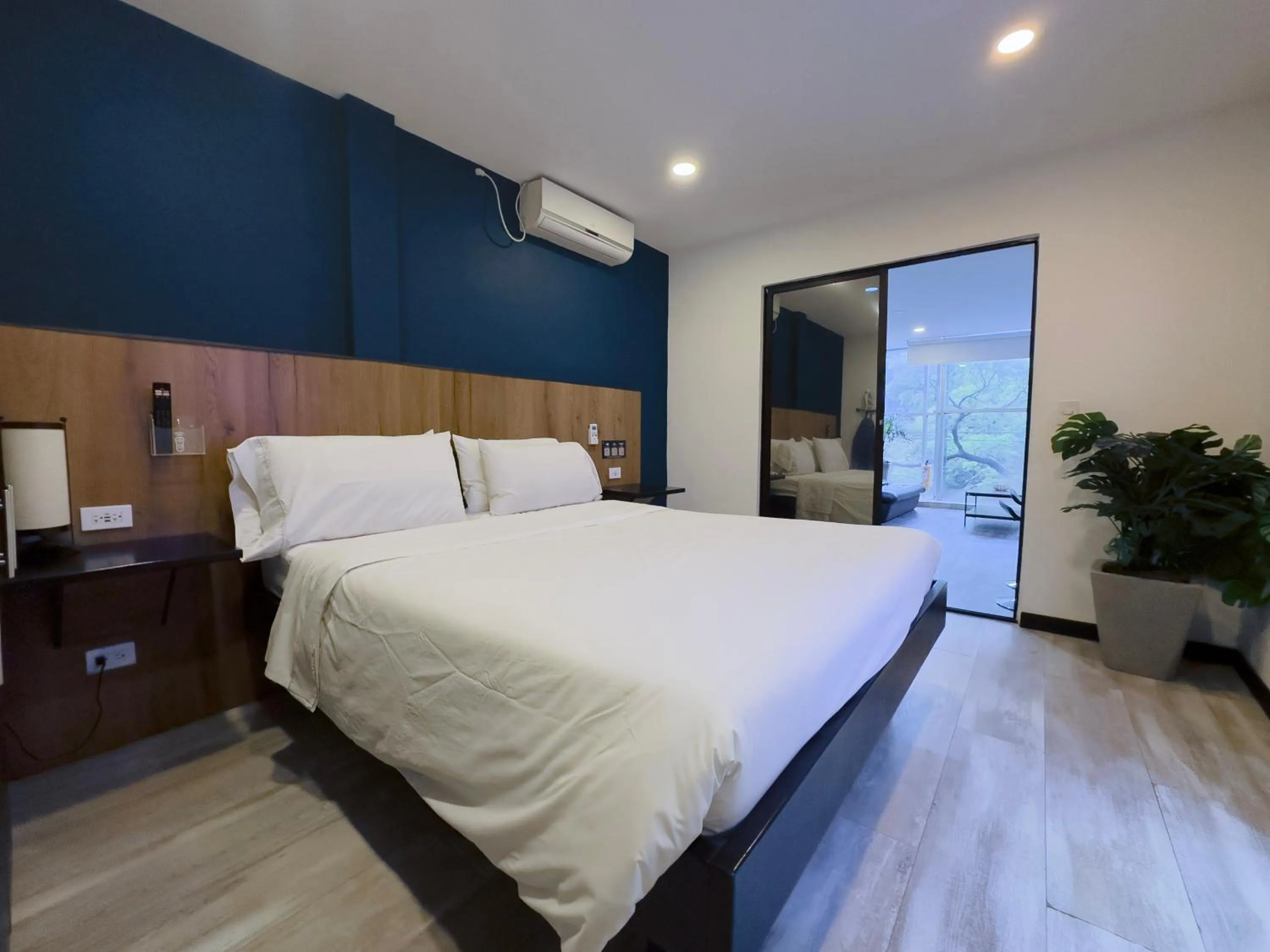 Bed in Provenza Lofts