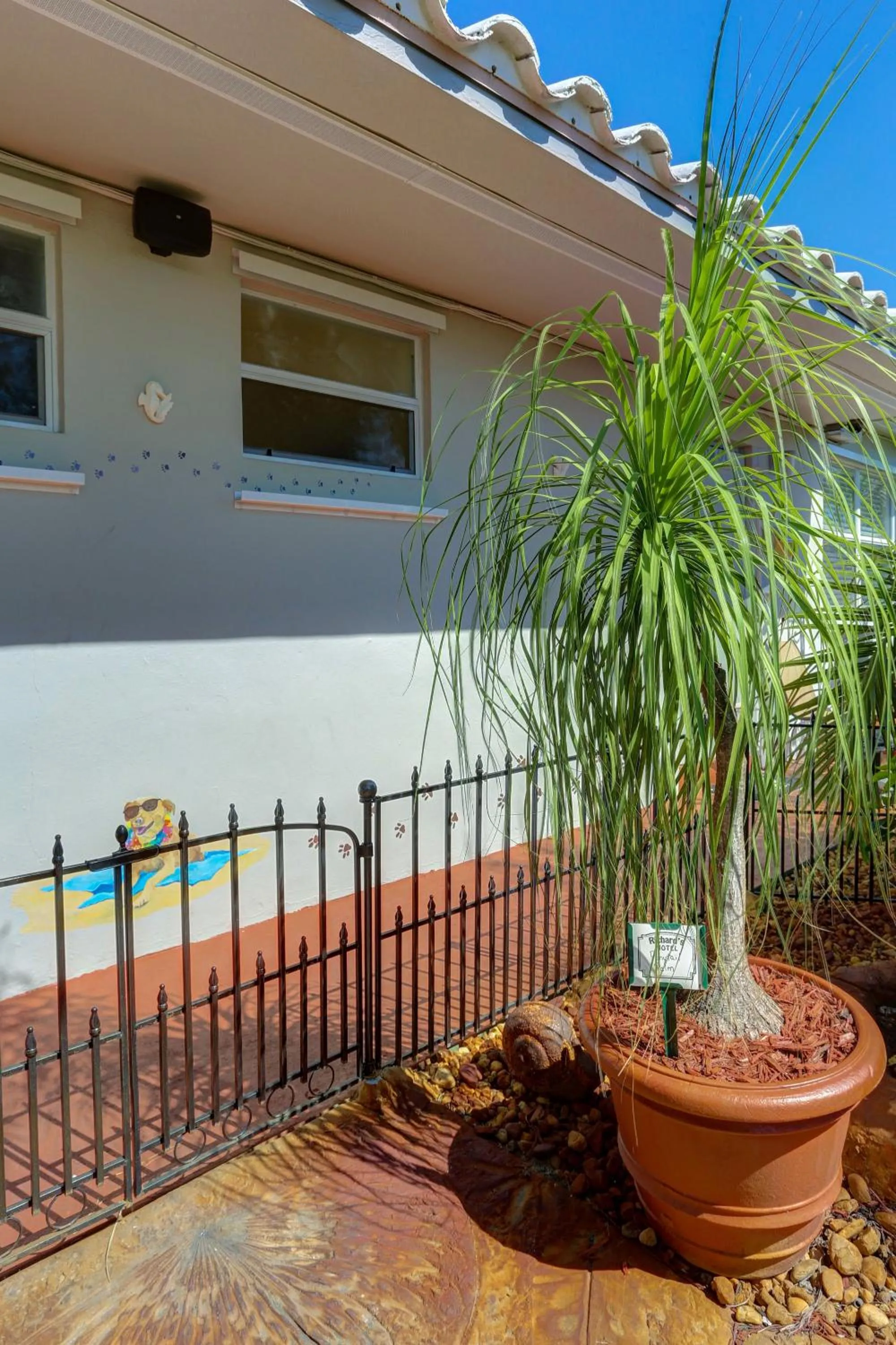 Balcony/Terrace in Richard's Pet Friendly Motel