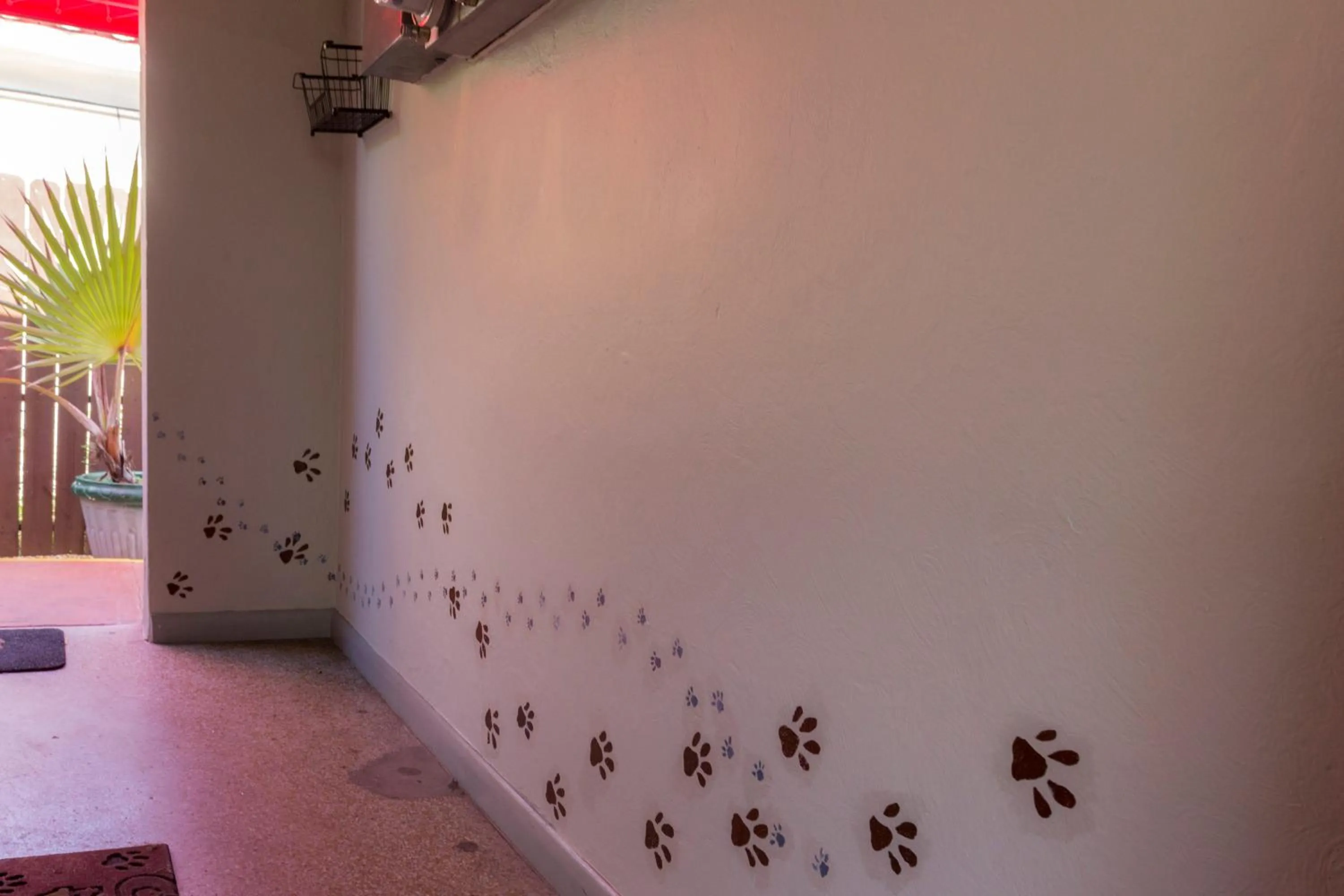 Decorative detail in Richard's Pet Friendly Motel