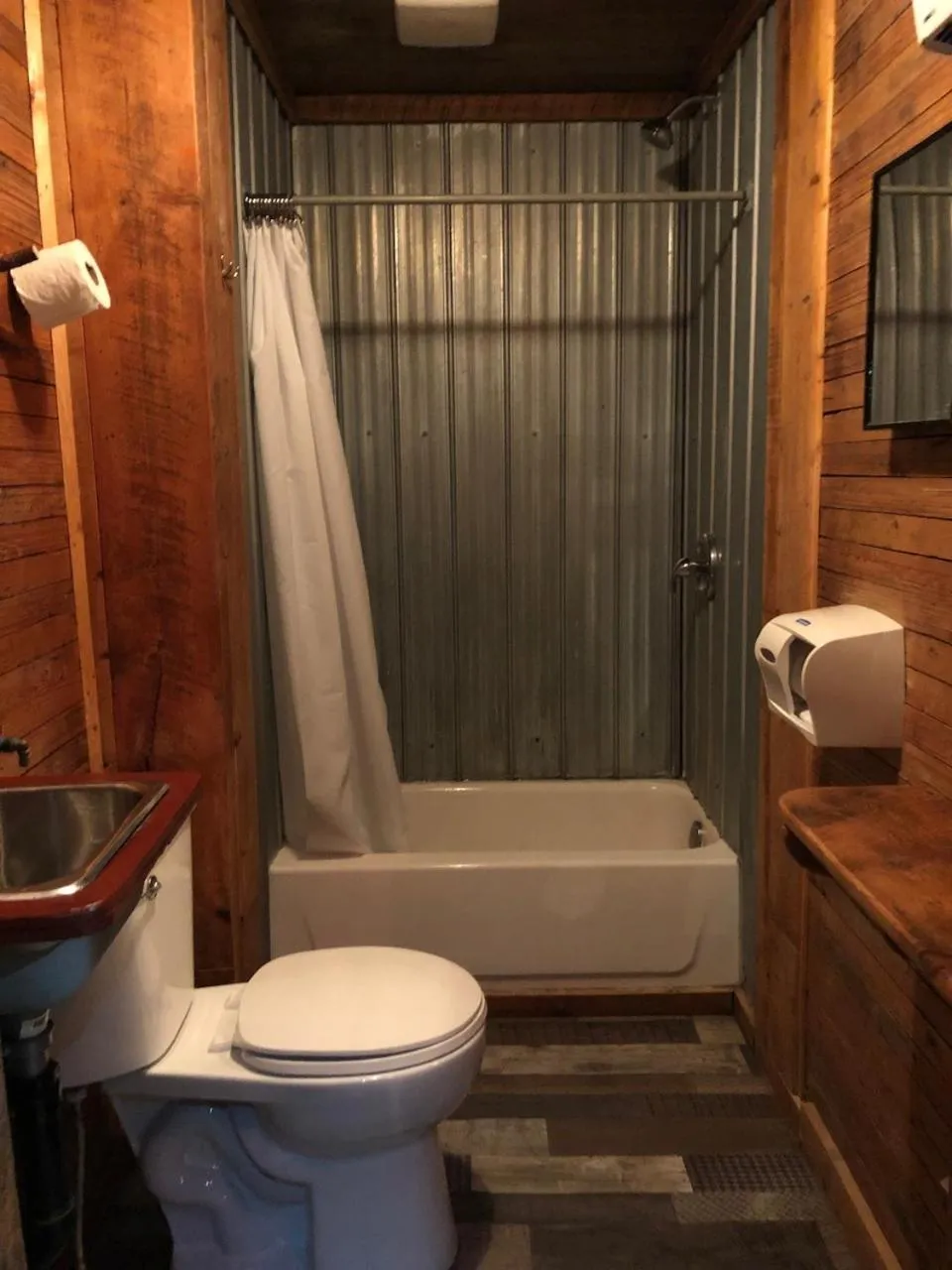 Bathroom in Auberge/Chalet Griffon Aventure