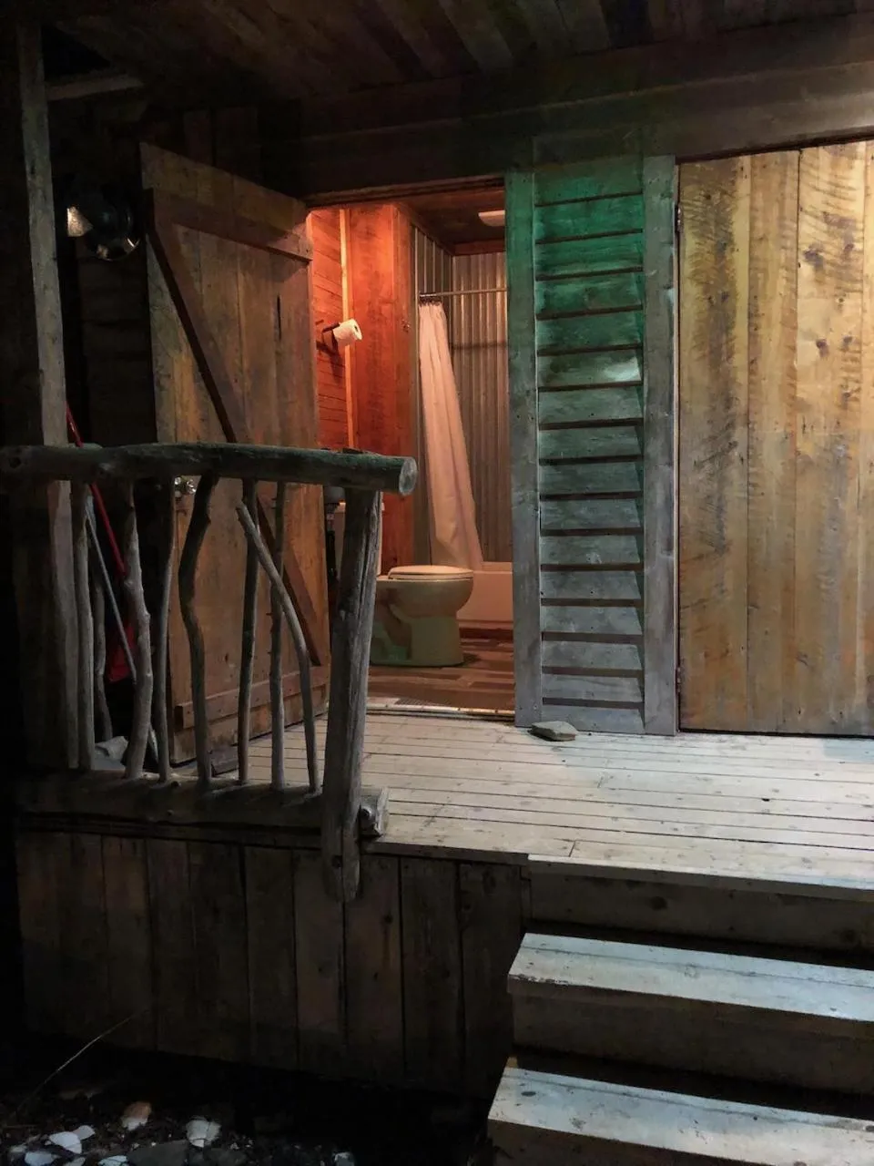 Bathroom in Auberge/Chalet Griffon Aventure