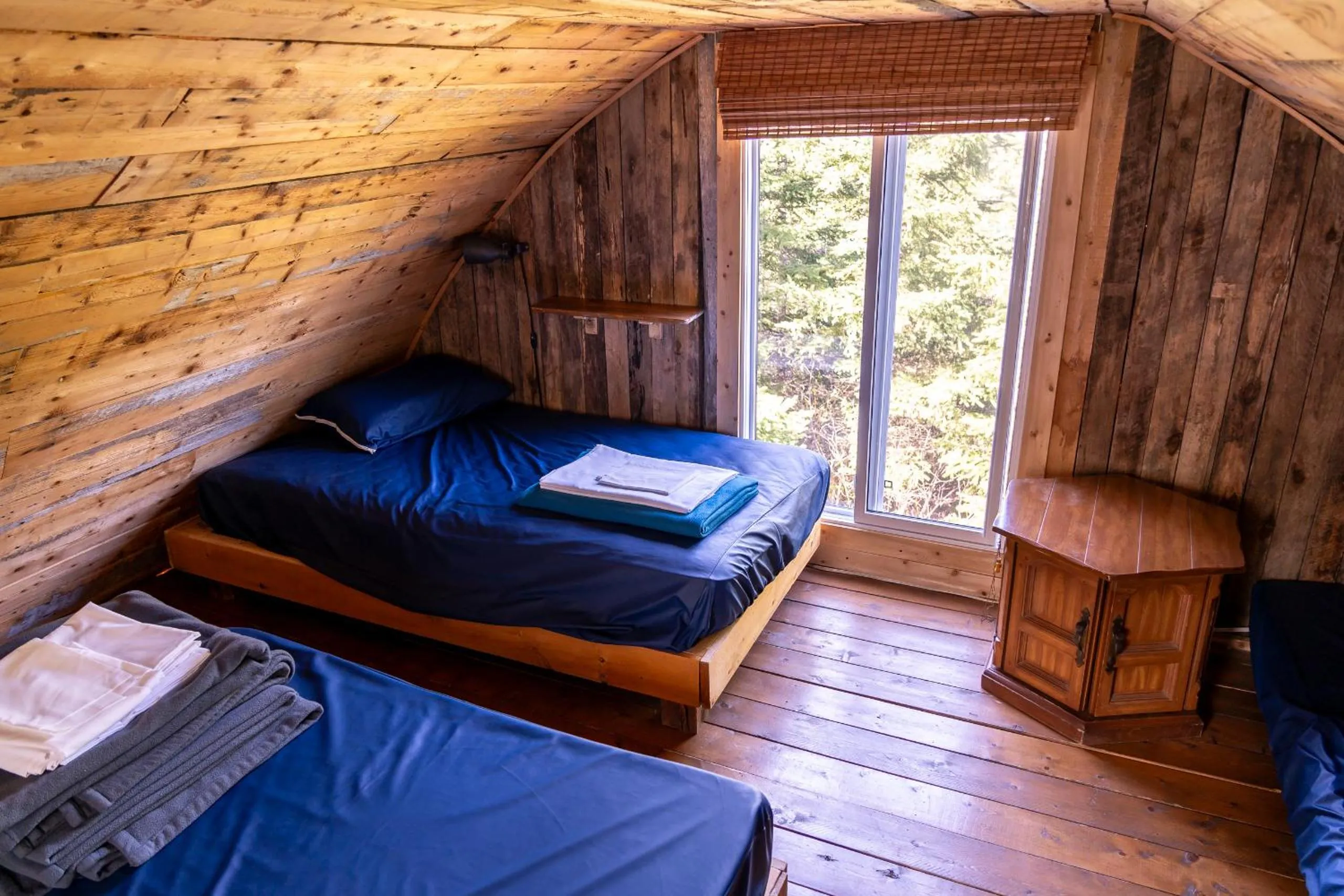 Bedroom, Bed in Auberge/Chalet Griffon Aventure