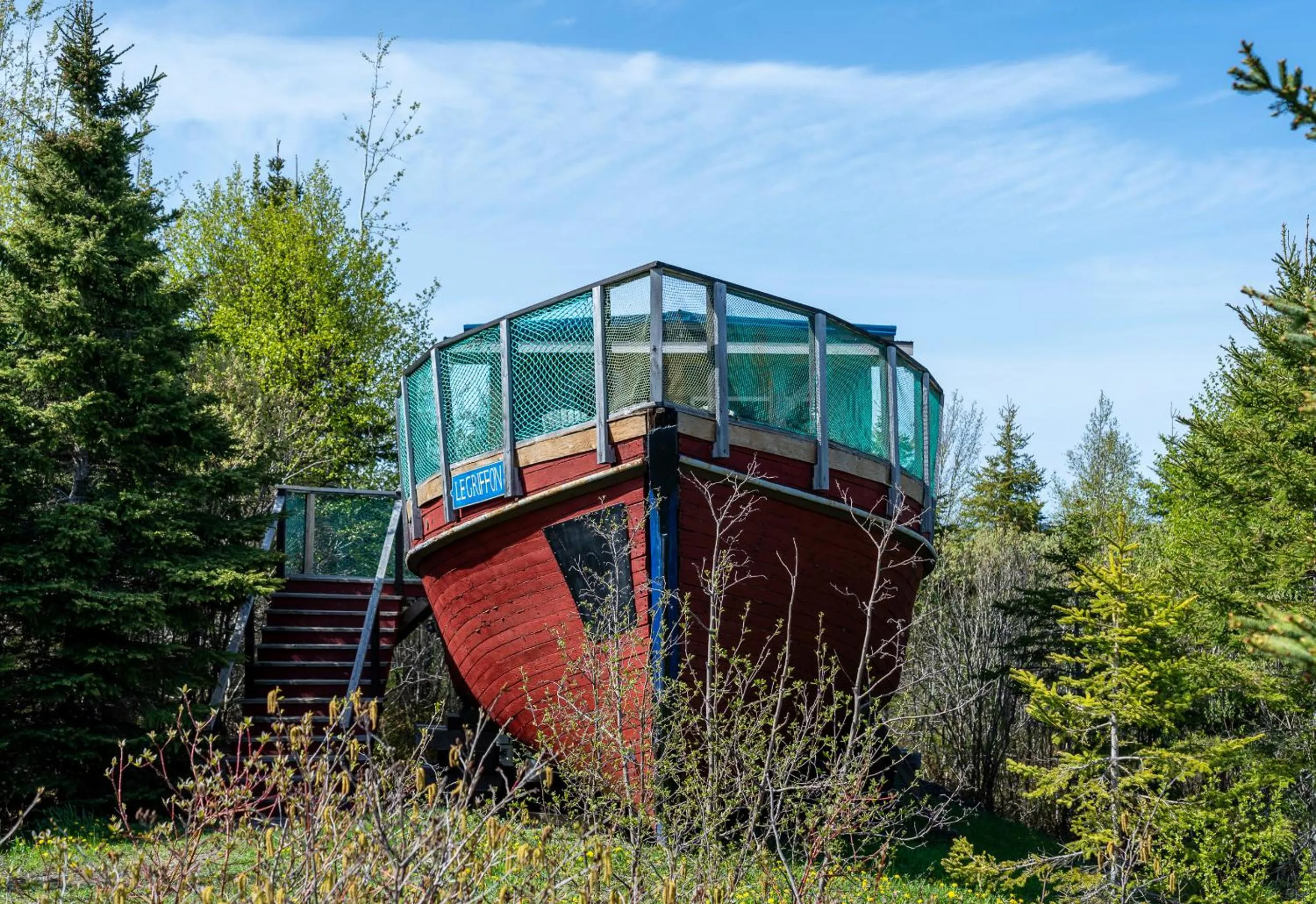 Facade/entrance in Auberge/Chalet Griffon Aventure