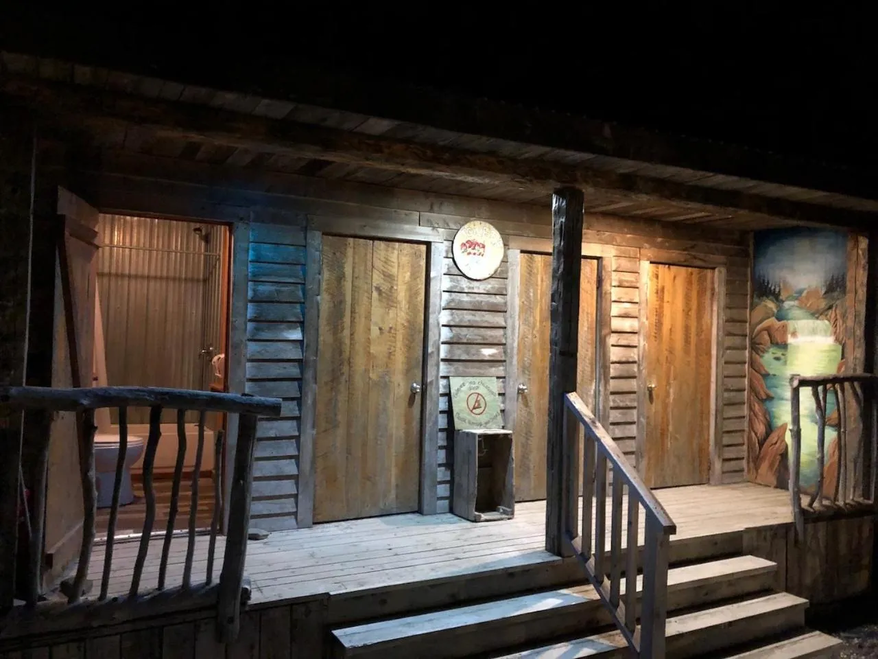 Bathroom in Auberge/Chalet Griffon Aventure