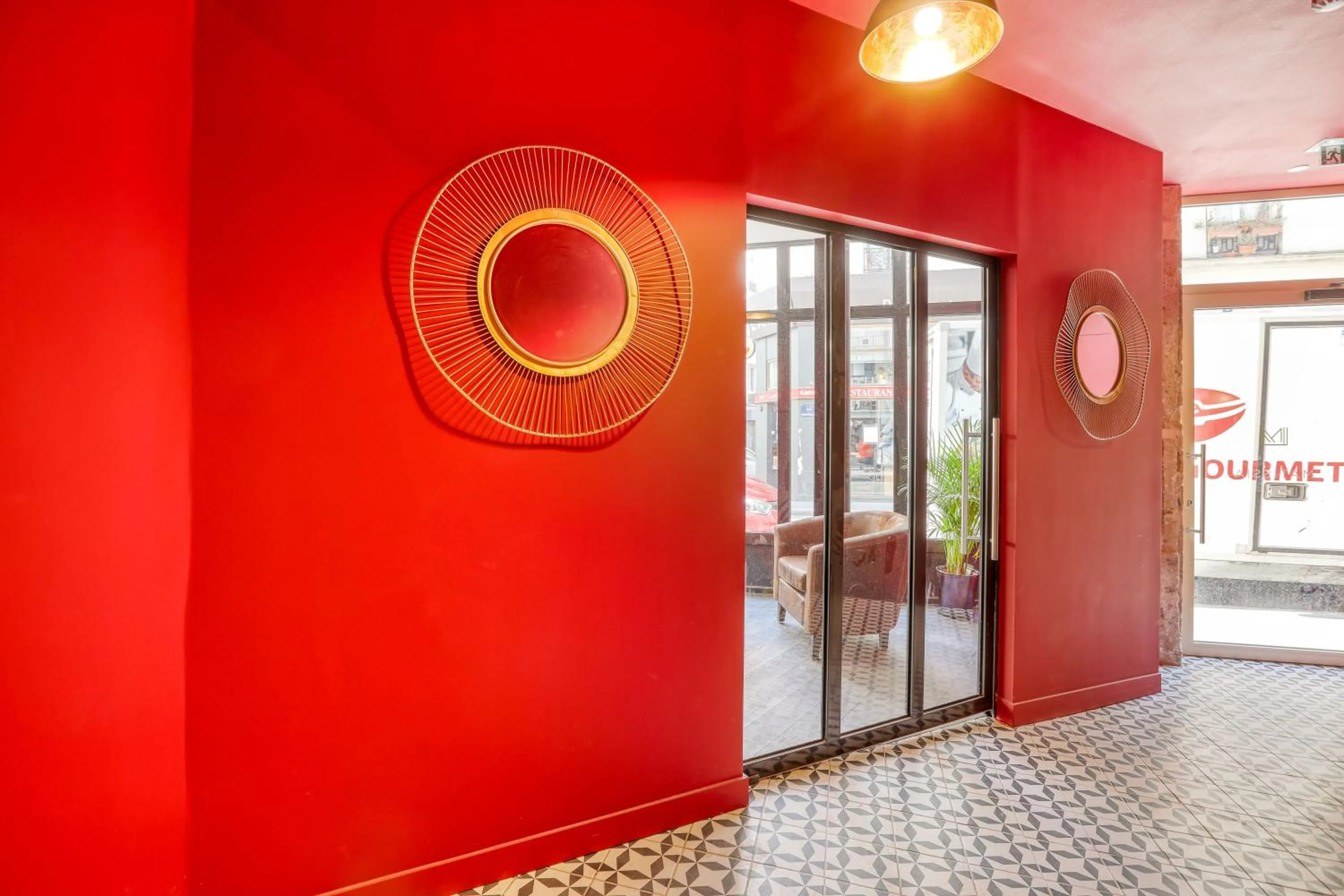 Facade/entrance in LE MATISSIA