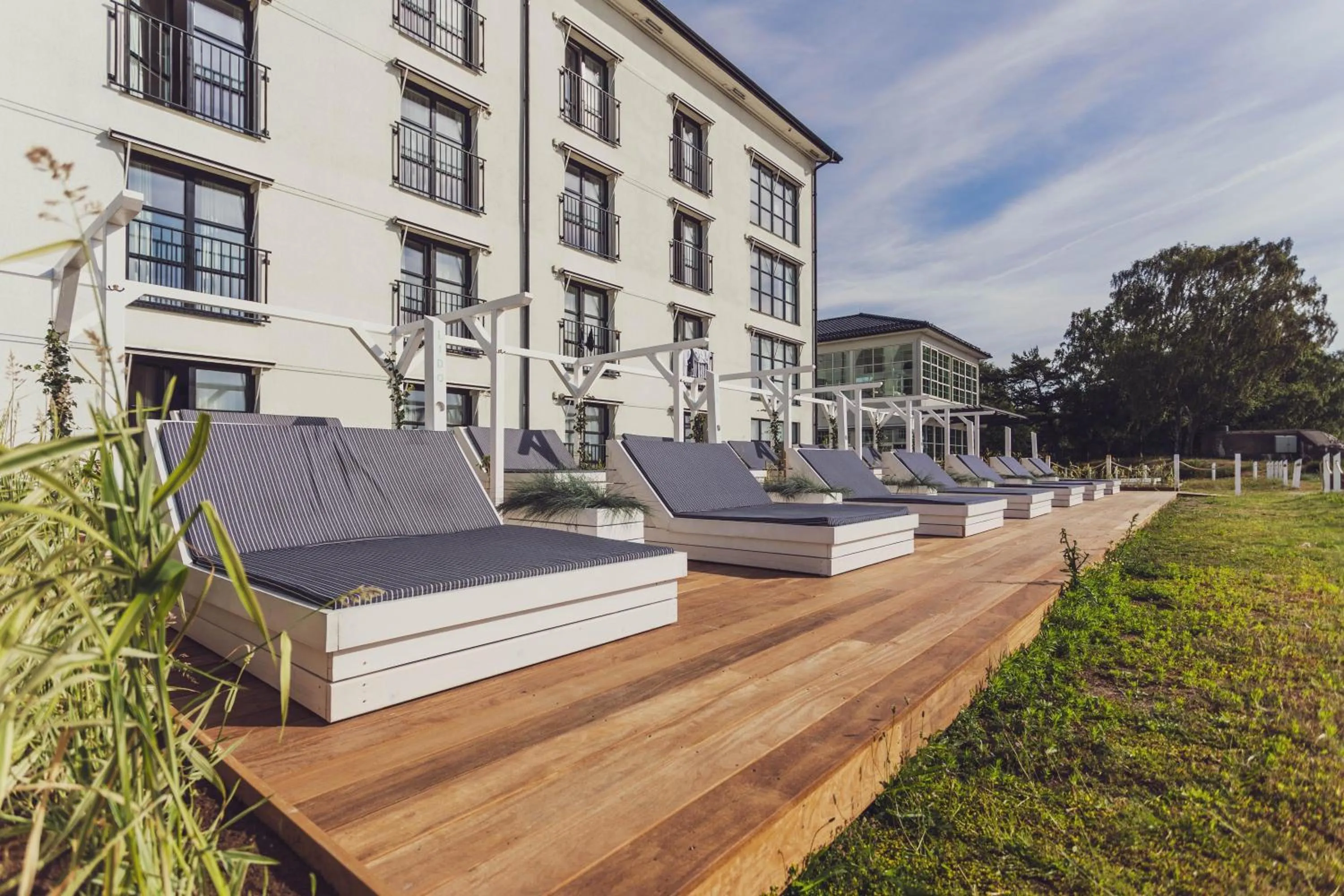 Property building in Ystad Saltsjöbad