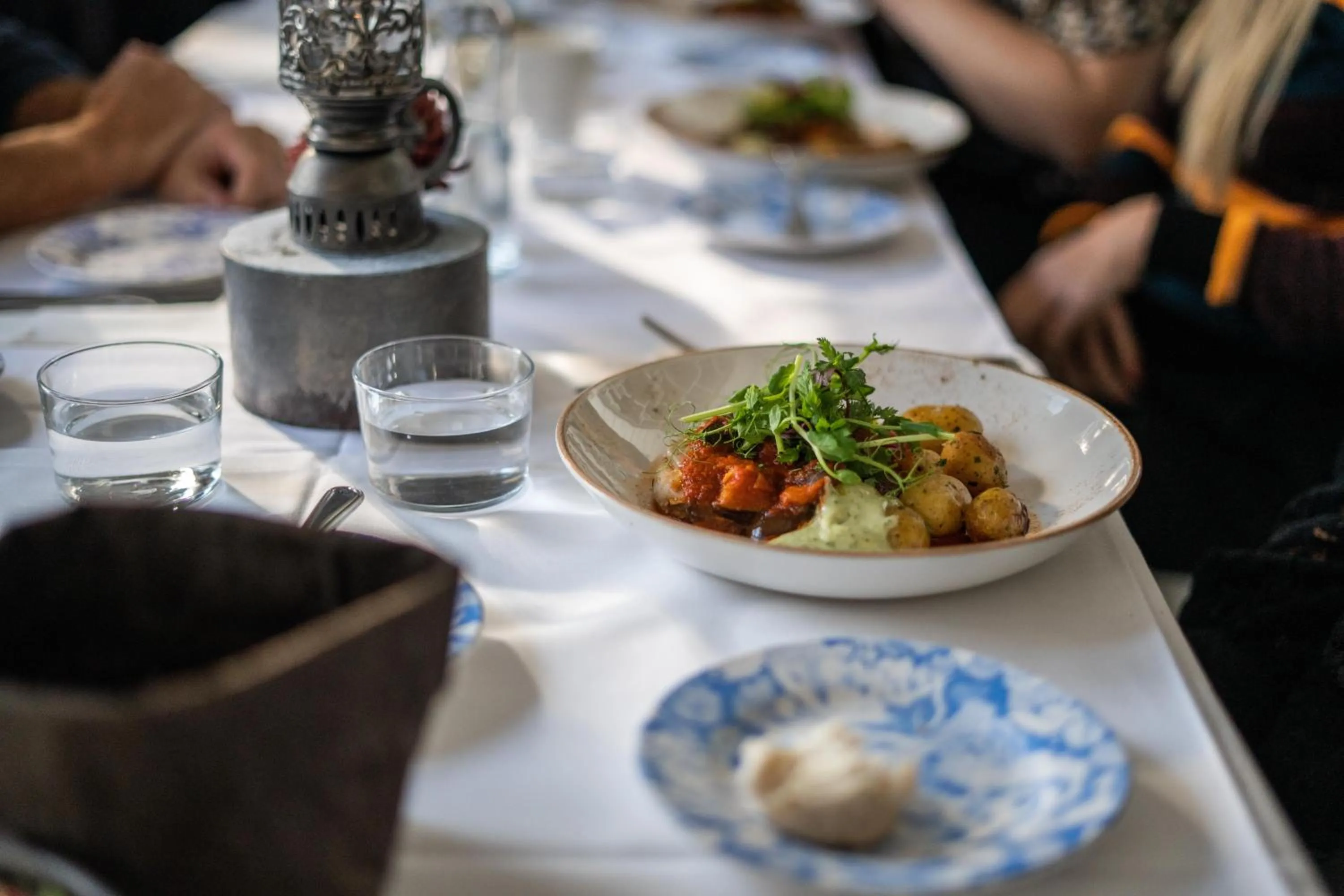 Restaurant/places to eat in Ystad Saltsjöbad