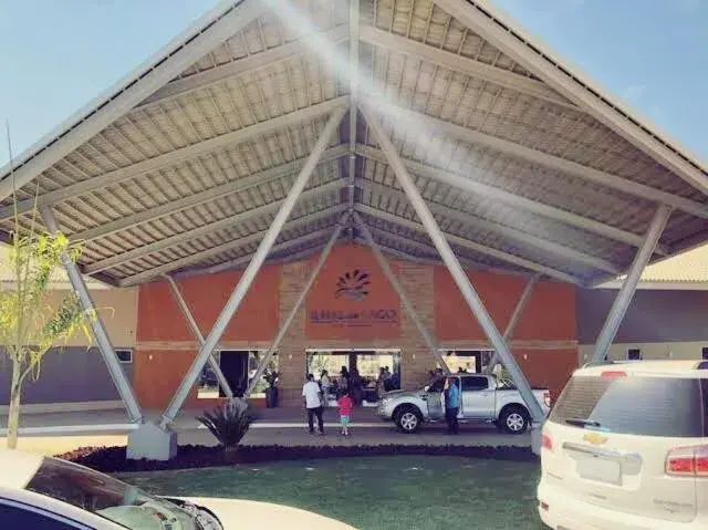 Facade/entrance in ILHAS DO LAGO ECO RESORT Facade/entrance in ILHAS DO LAGO ECO RESORT