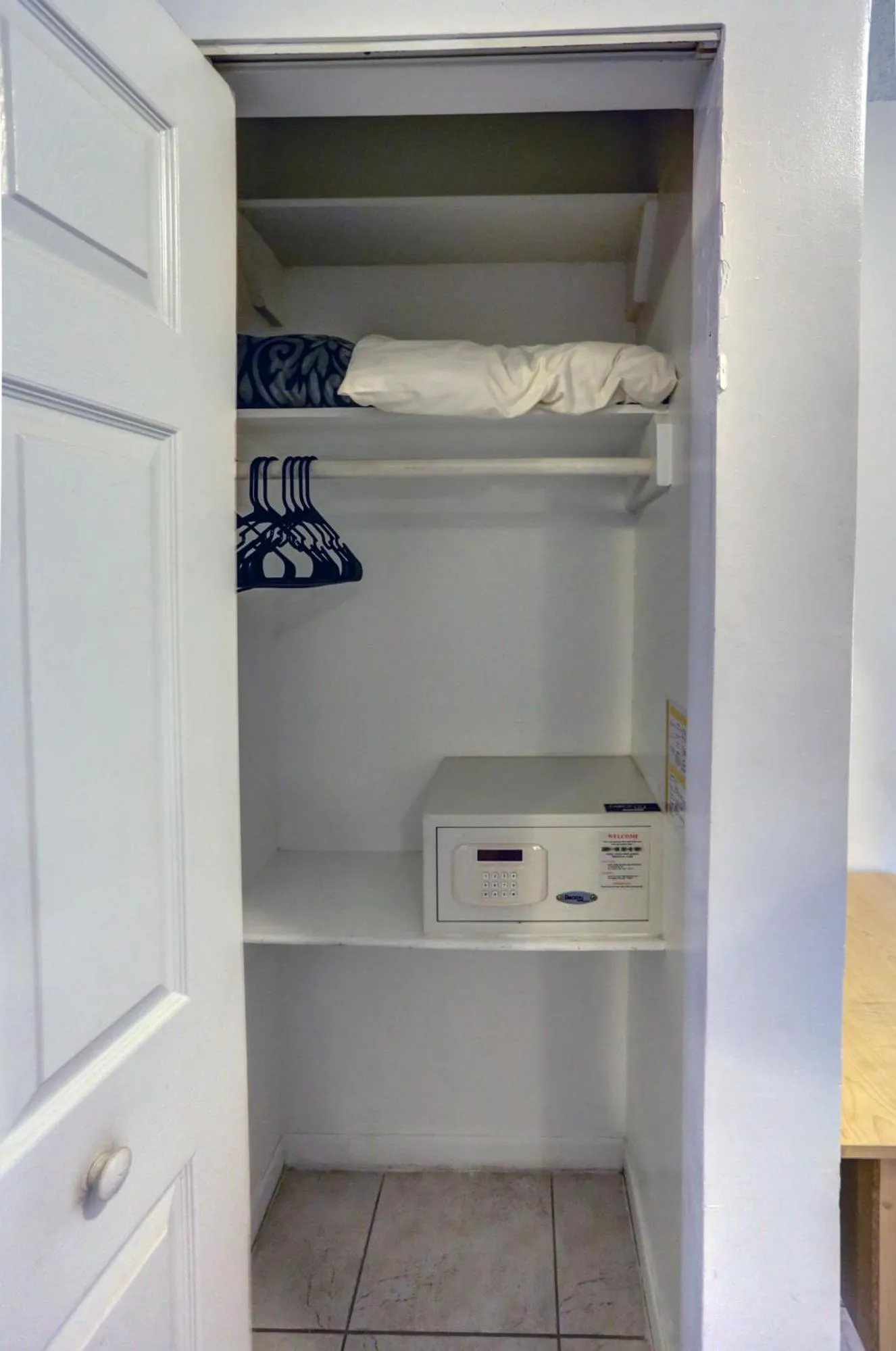 Richard's Motel Studios