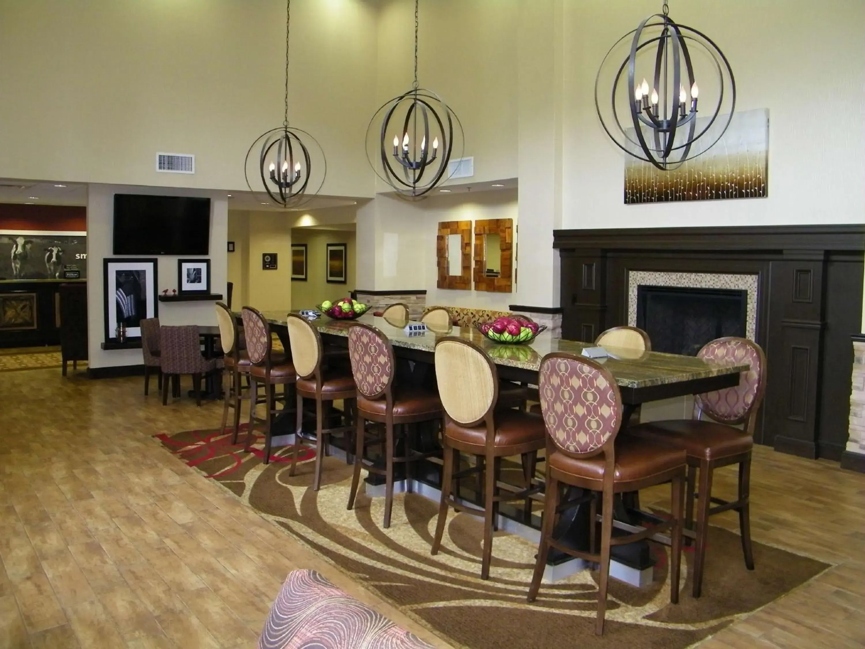 Property building in Hampton Inn and Suites Hope Property building in Hampton Inn and Suites Hope