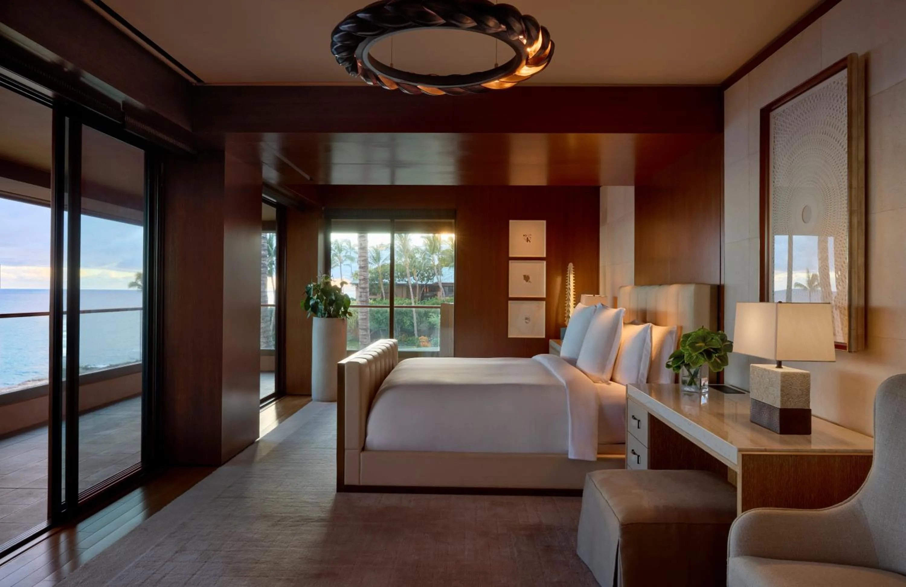 Bed in Four Seasons Resort Lana'i