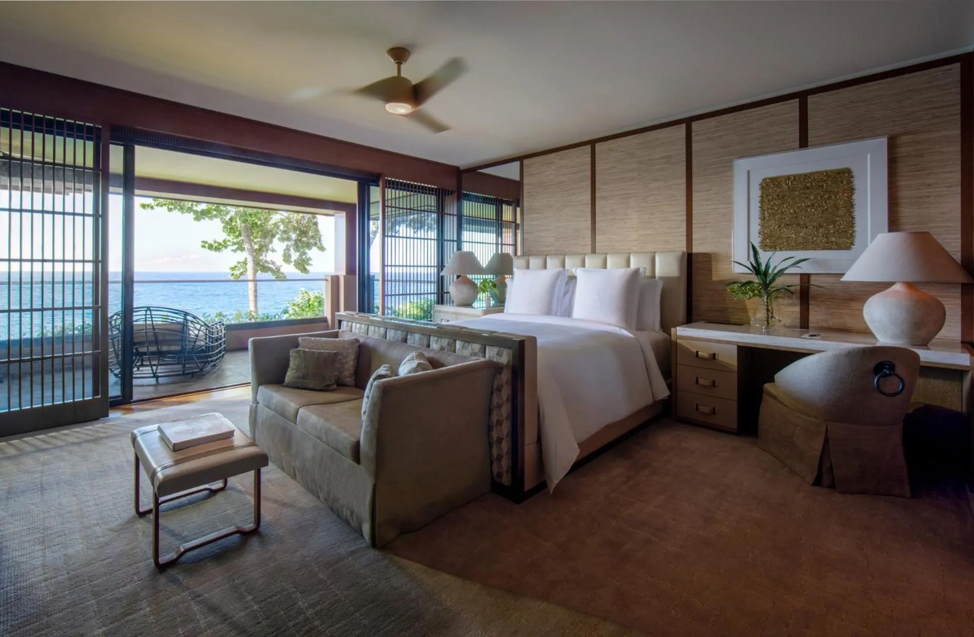 Bed in Four Seasons Resort Lana'i