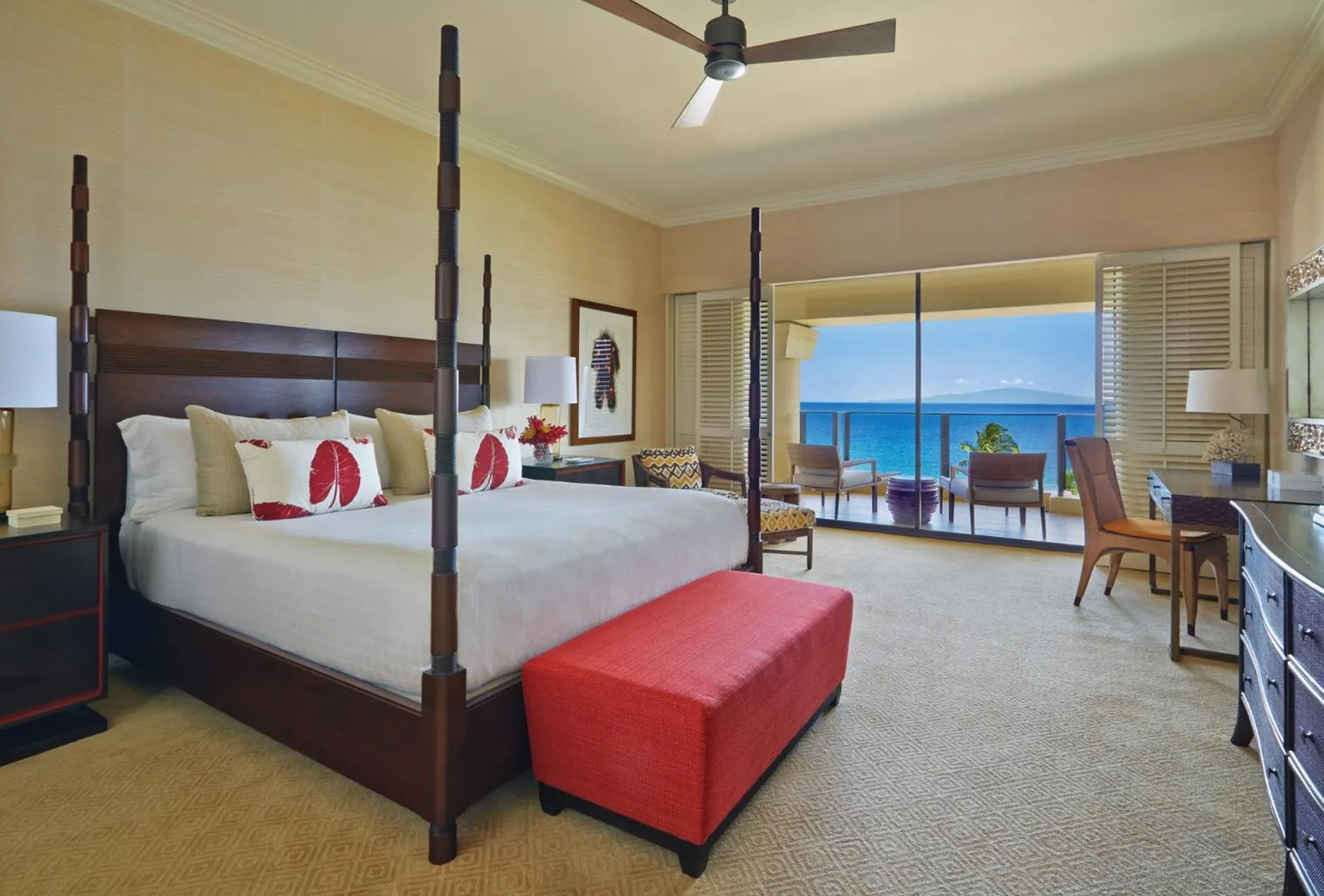 Bed in Four Seasons Resort Maui at Wailea