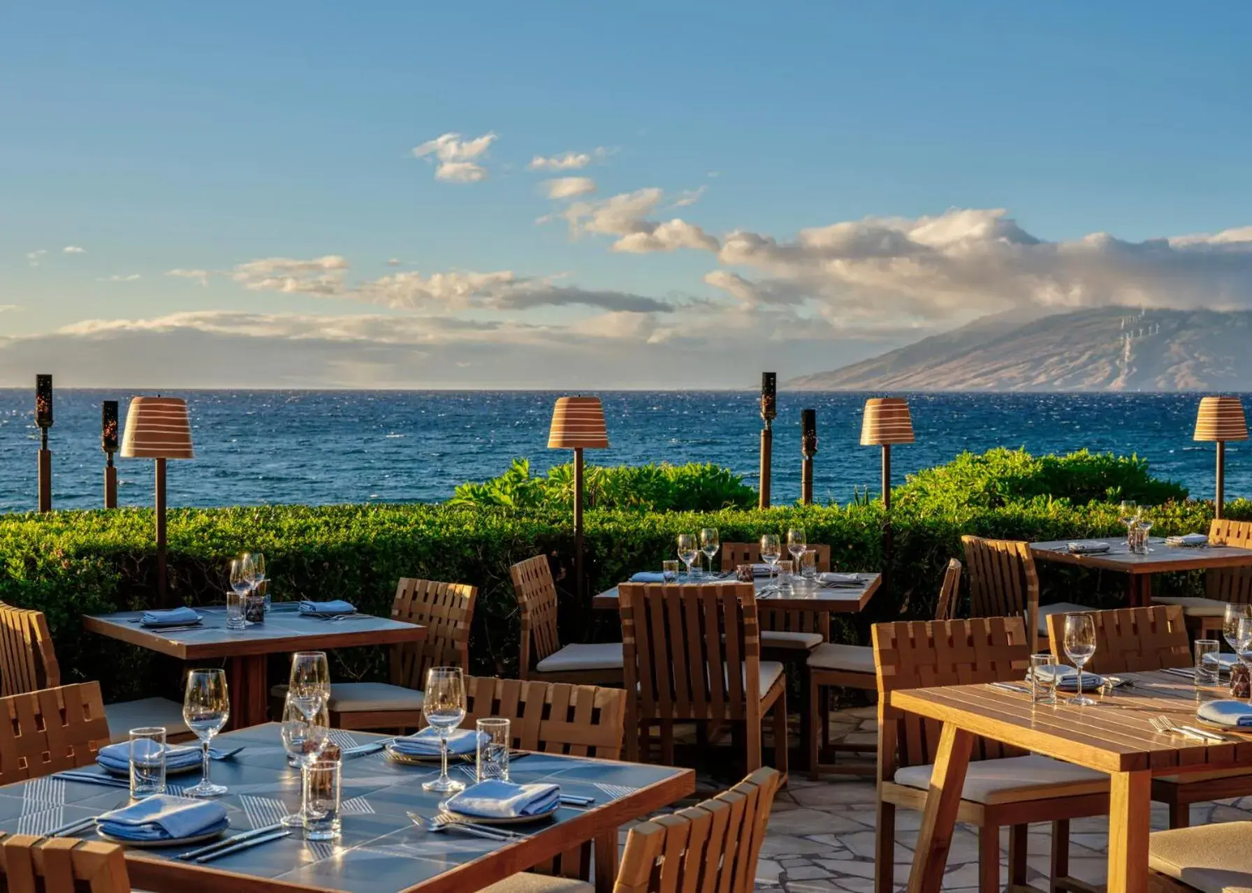 Restaurant/places to eat in Four Seasons Resort Maui at Wailea Restaurant/places to eat in Four Seasons Resort Maui at Wailea