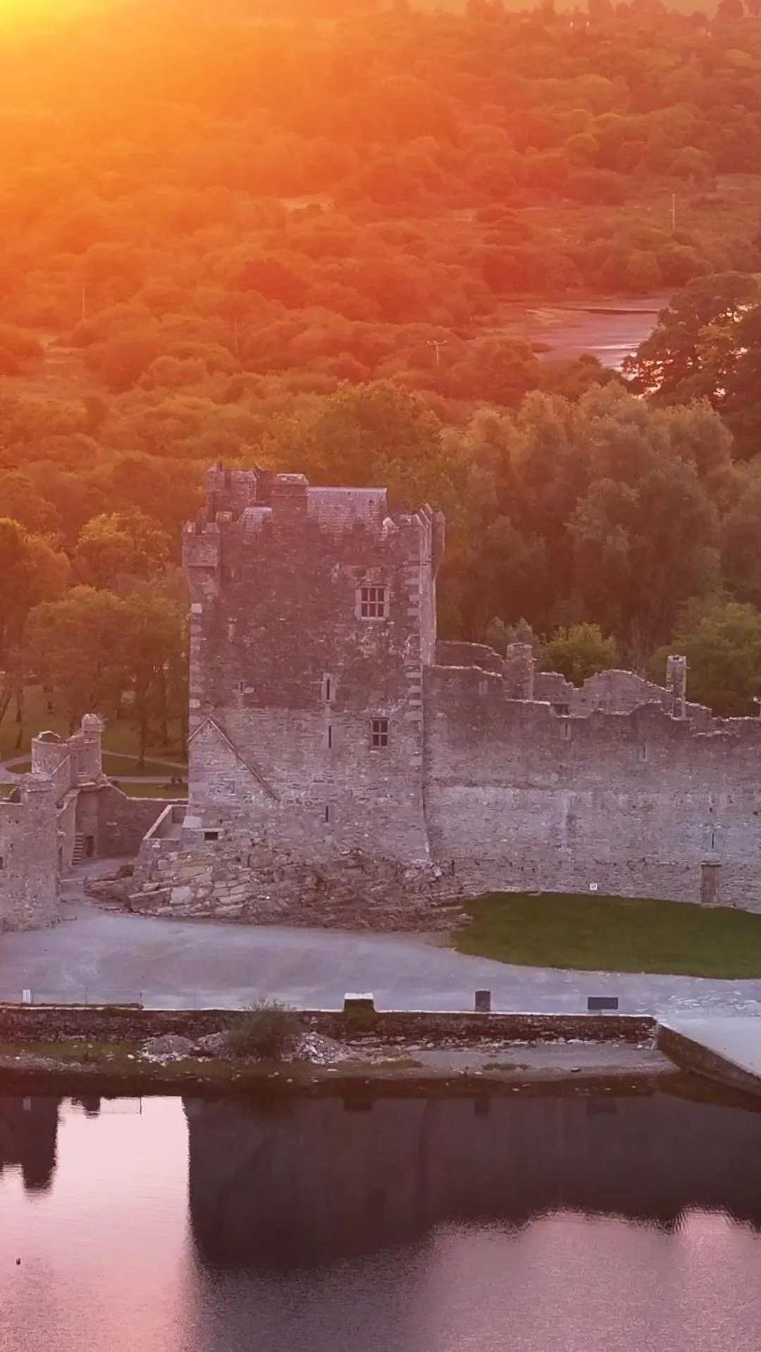 Natural landscape in Earls Court House
