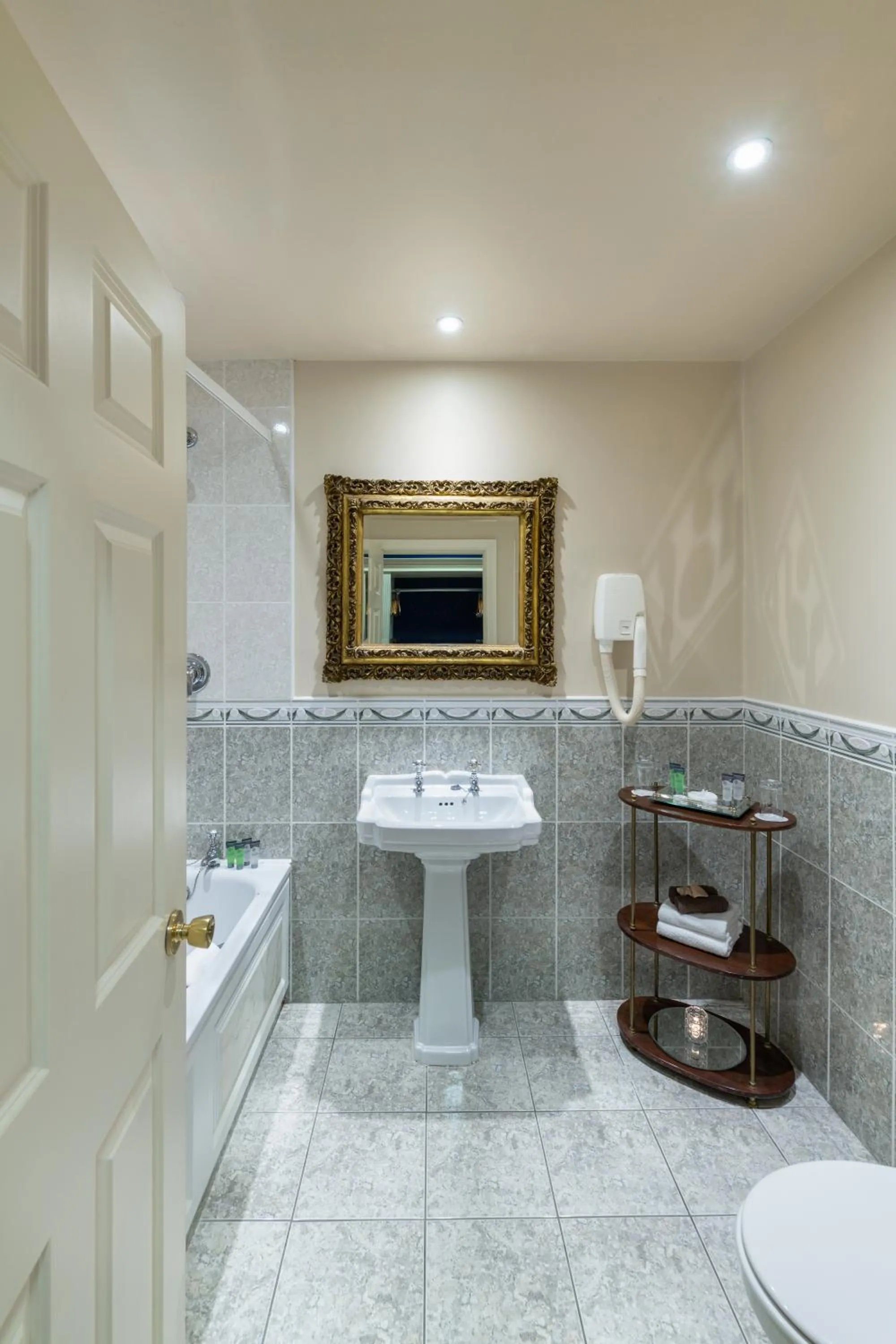 Bathroom in Earls Court House